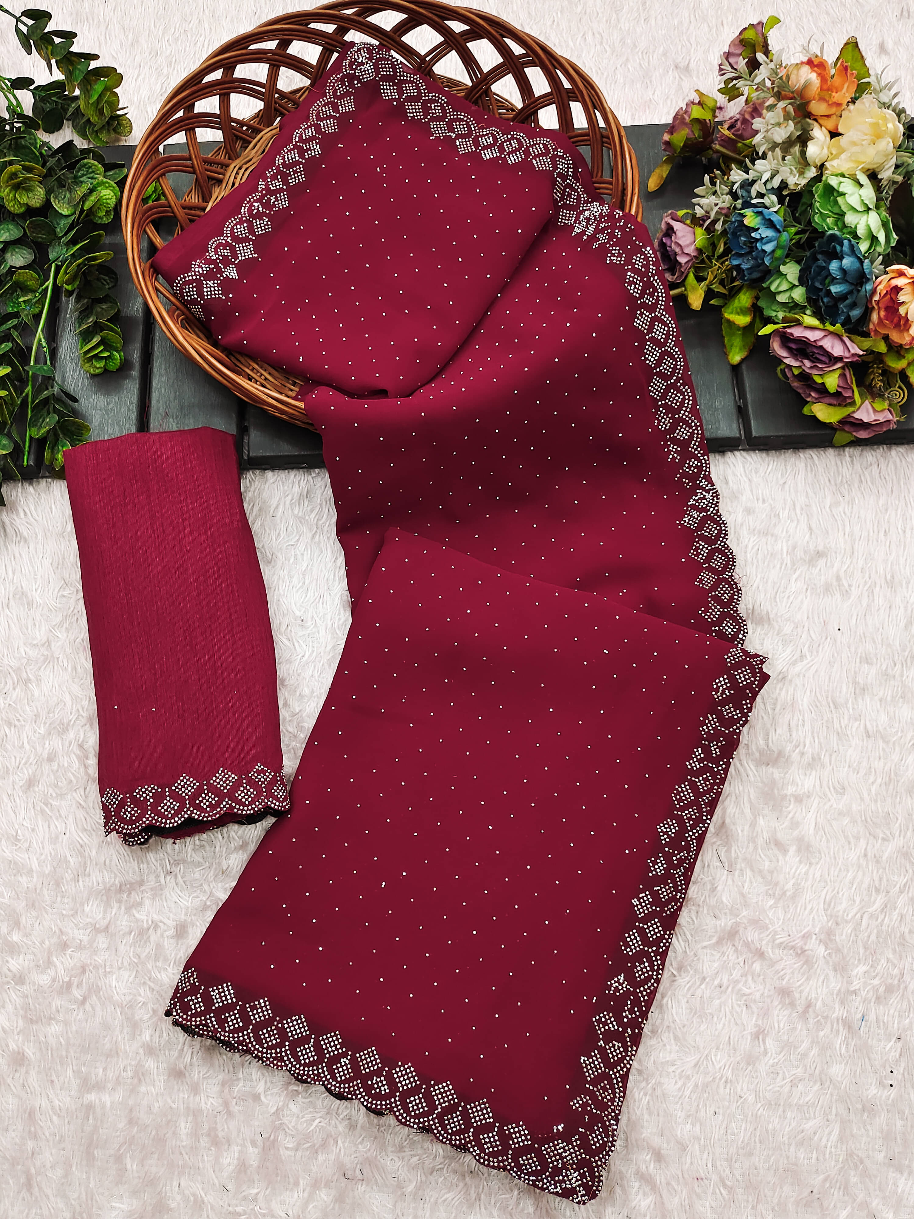 ANAND SAREES Georgette Self Design Kasavu Saree With Unstitched Blouse Piece ( Maroon ) ANAND SAREES Georgette Self Design Kasavu Saree With Unstitched Blouse Piece ( Maroon )