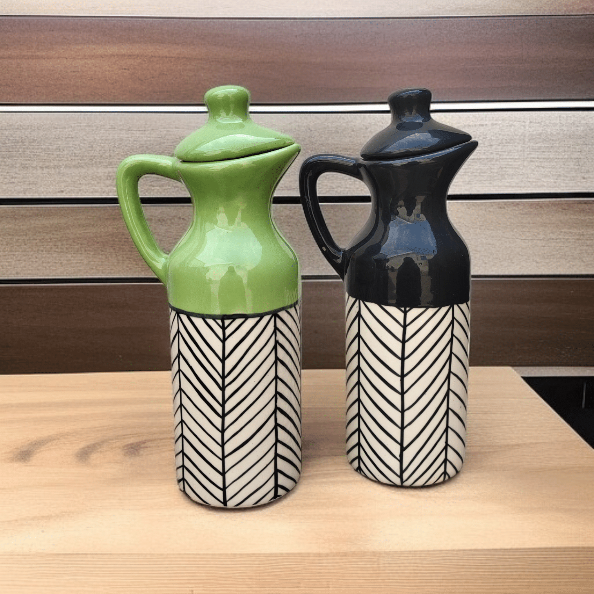     			Malaikah Olv Blk Oil Dspnsr Ceramic Multicolor Oil Container ( Set of 2 )