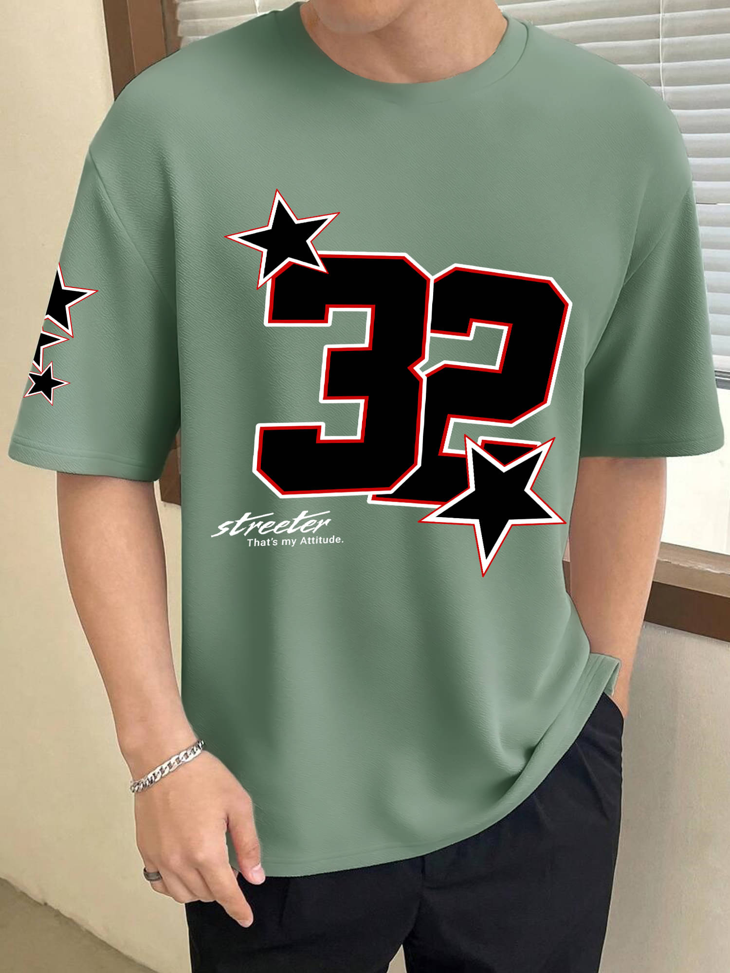    			Maniac Men Cotton Blend Oversized Fit Printed T-Shirt ( Green )