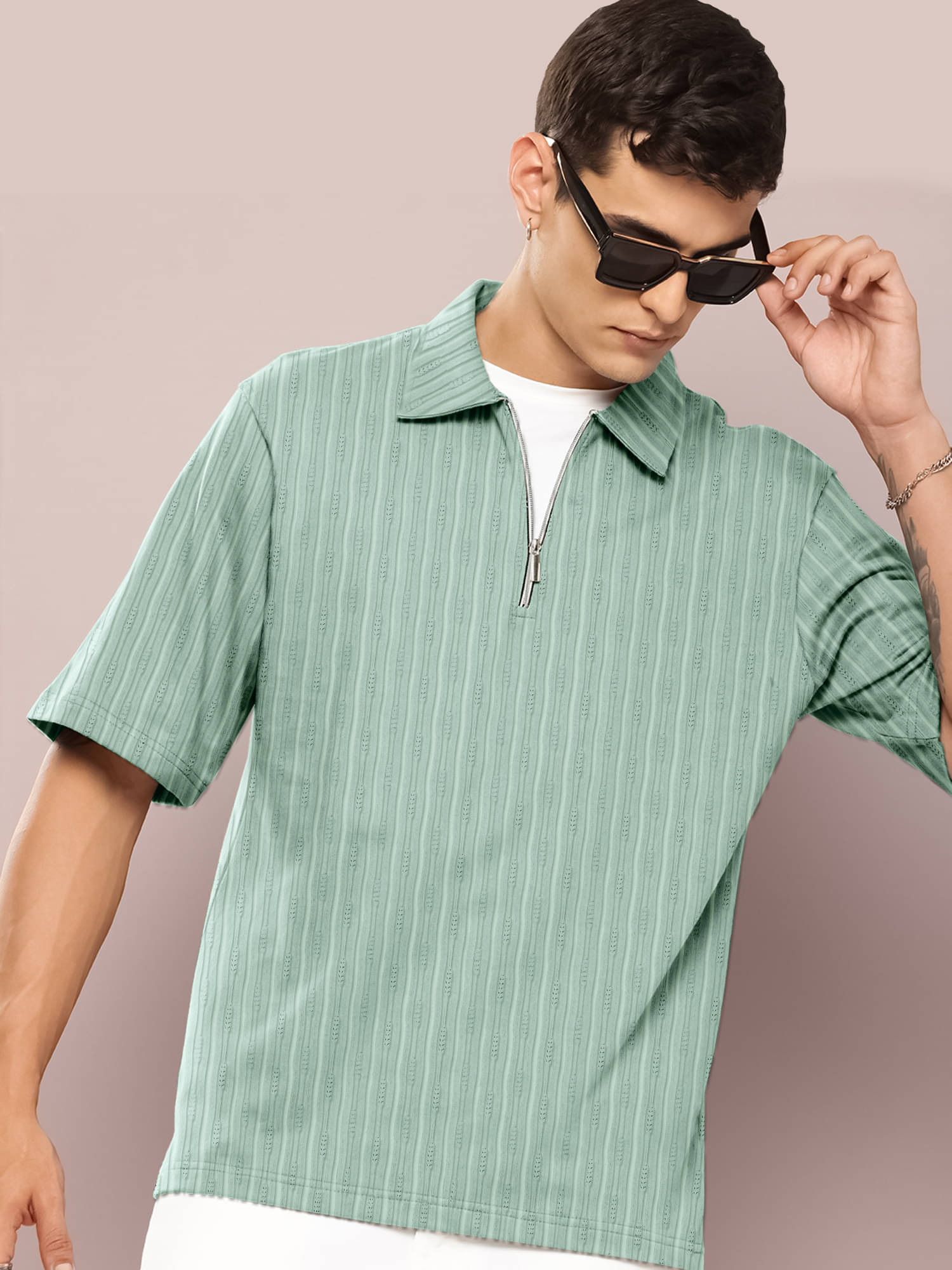     			Maniac Men Cotton Blend Oversized Fit Solid Polo T Shirt ( Green )