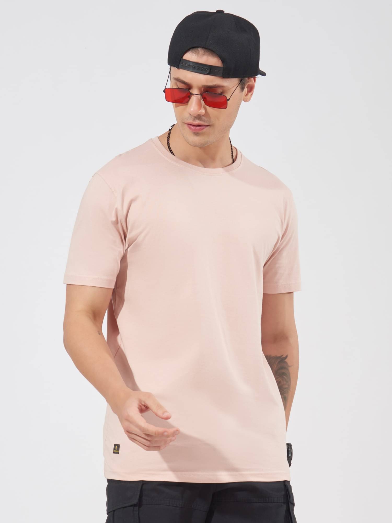     			Maniac Men Cotton Slim Fit Solid T-Shirt ( Pink )