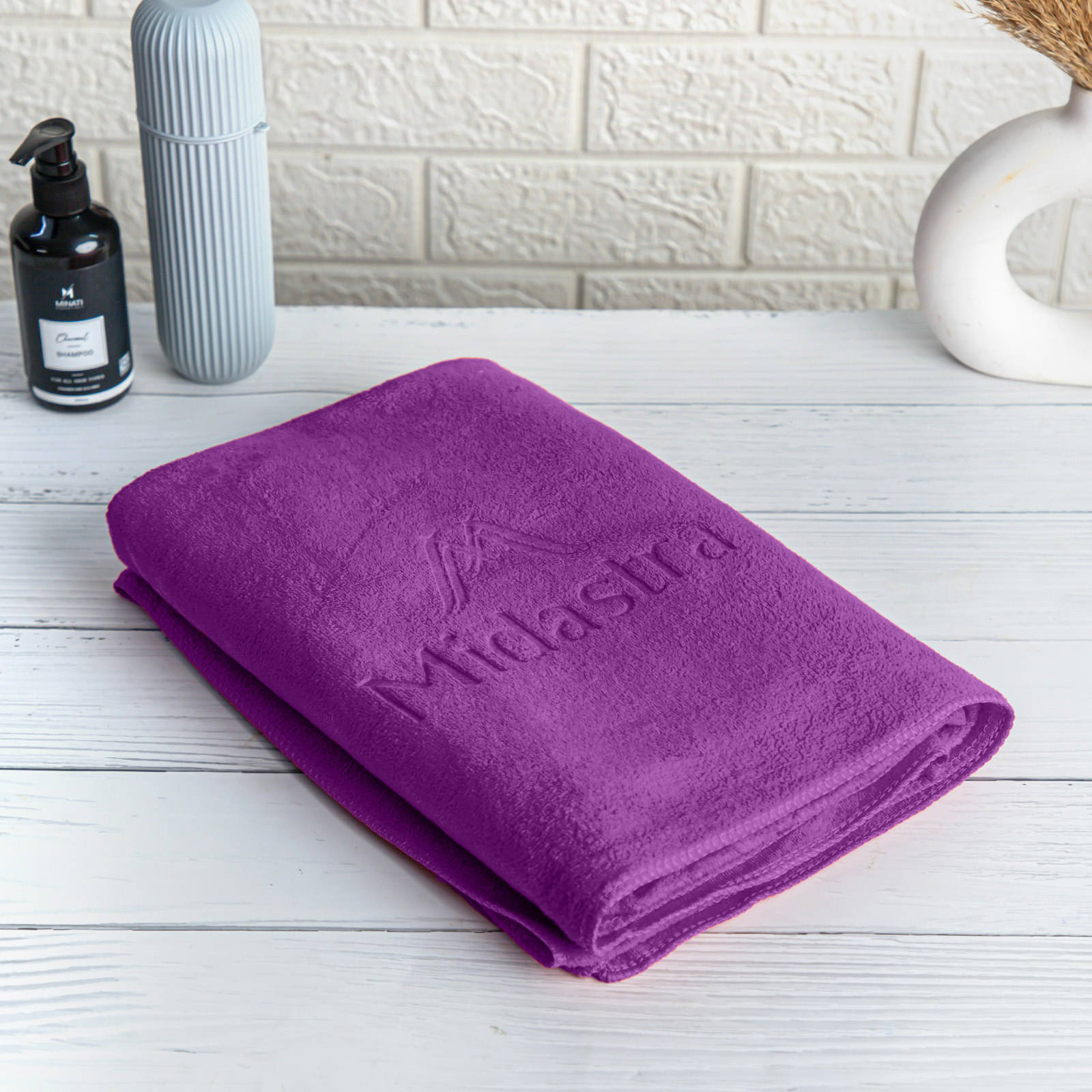     			Midastra Pack of 1 Microfibre 400 -GSM Bath Towel ( Lavender )