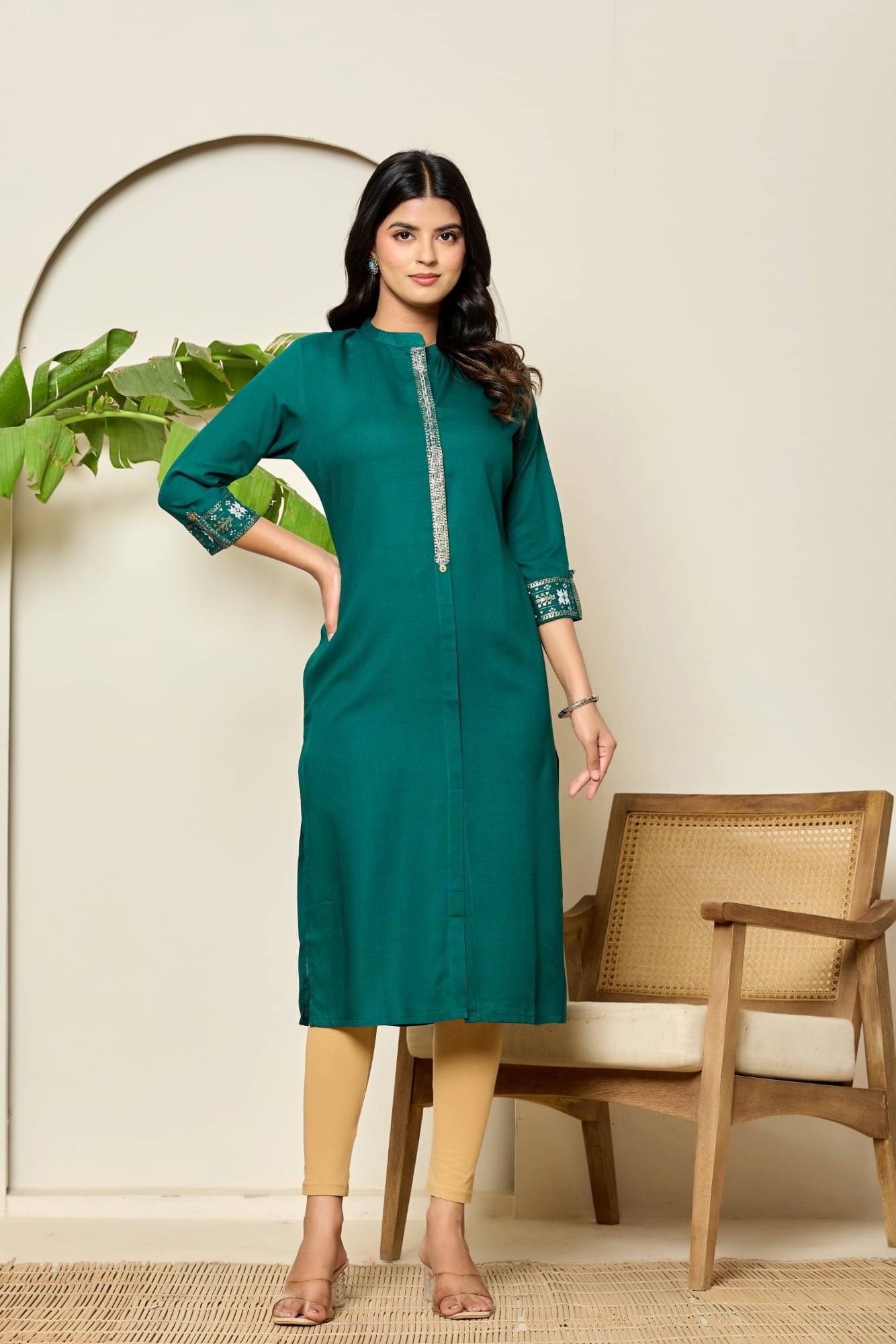     			Adaa Women Cotton Blend Solid A-line Kurti ( Green )