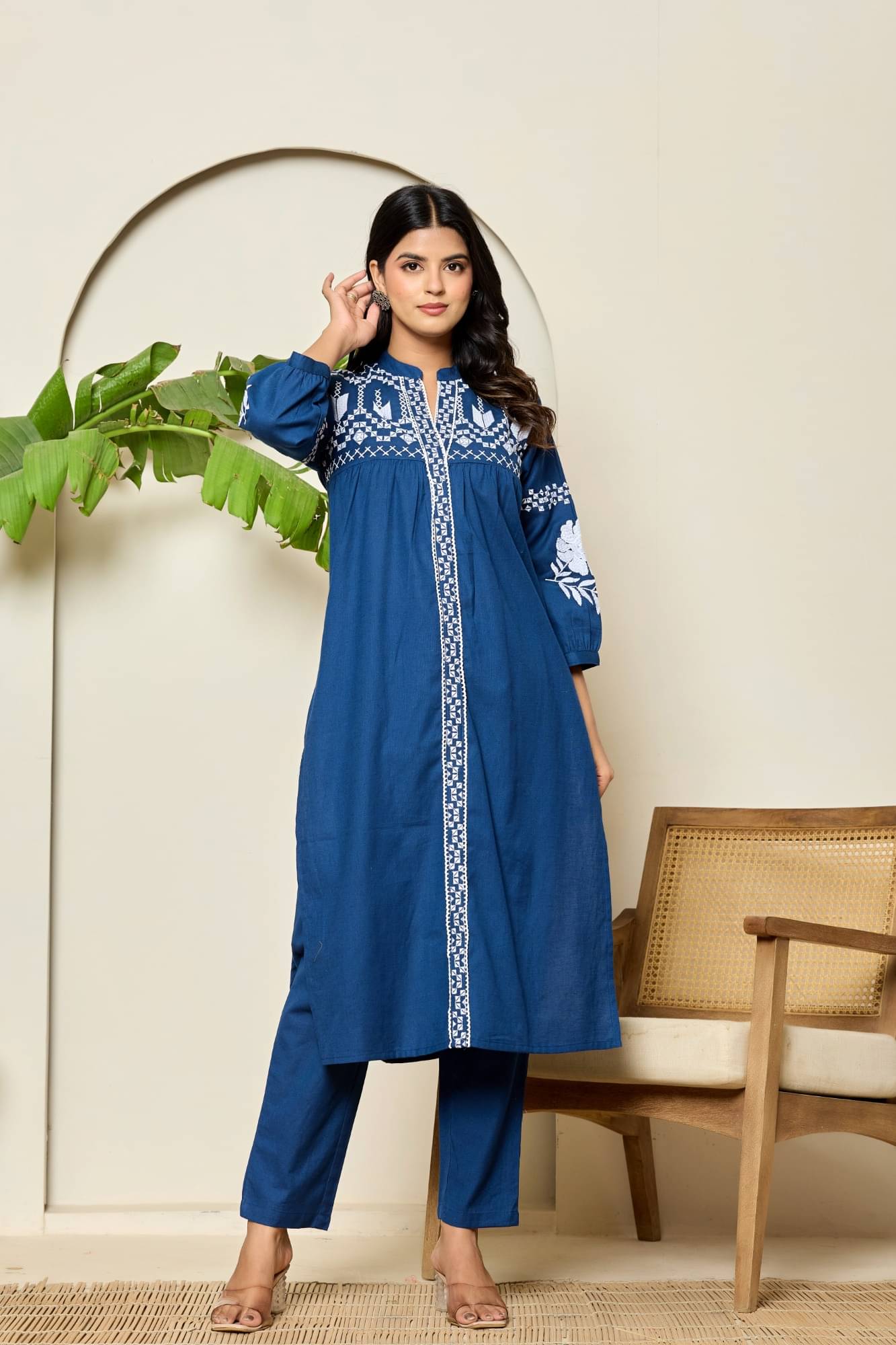 Adaa Women Cotton Solid Straight Kurti With Pants ( Blue )     			Adaa Women Cotton Solid Straight Kurti With Pants ( Blue )