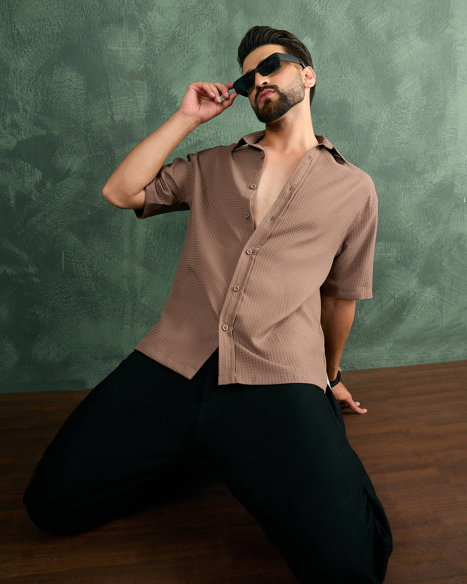 Chimpaaanzee Polyester Oversized Fit Solids Half Sleeves Men's Casual Shirt - Brown ( Pack of 1 ) Chimpaaanzee Polyester Oversized Fit Solids Half Sleeves Men's Casual Shirt - Brown ( Pack of 1 )