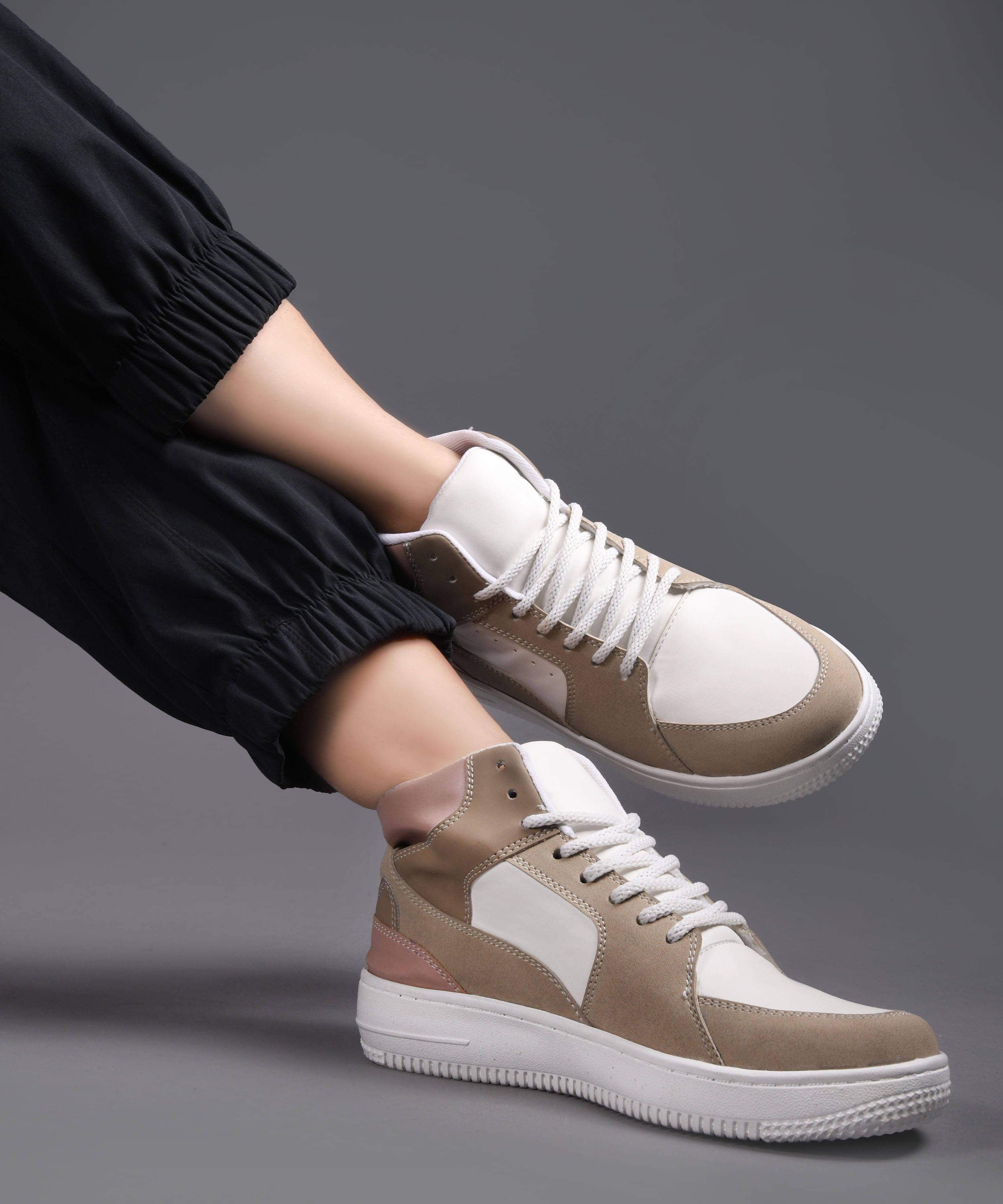 JM Looks Beige Women's Sneakers JM Looks Beige Women's Sneakers