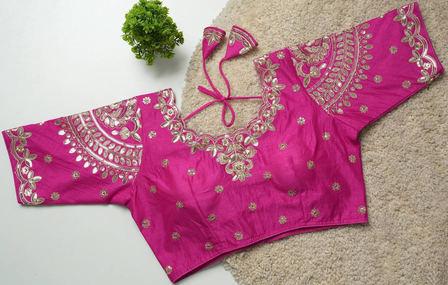     			Modern Mughals Rani Readymade with Pad Art Silk Women's Blouse ( Pack of 1 )