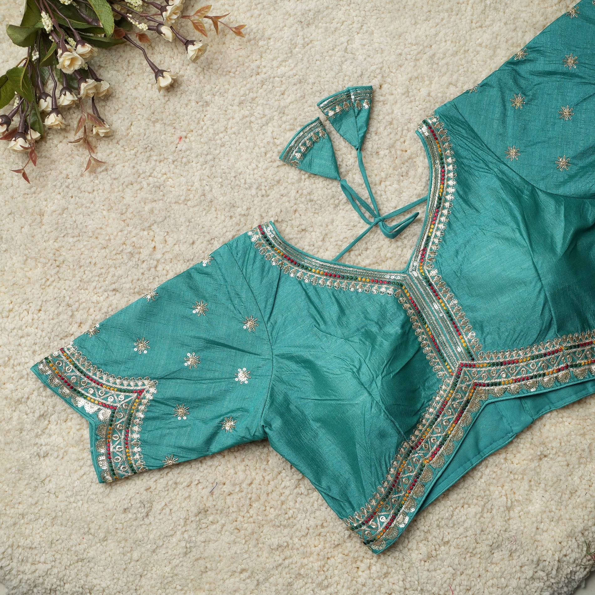     			Modern Mughals Teal Readymade with Pad Art Silk Women's Blouse ( Pack of 1 )