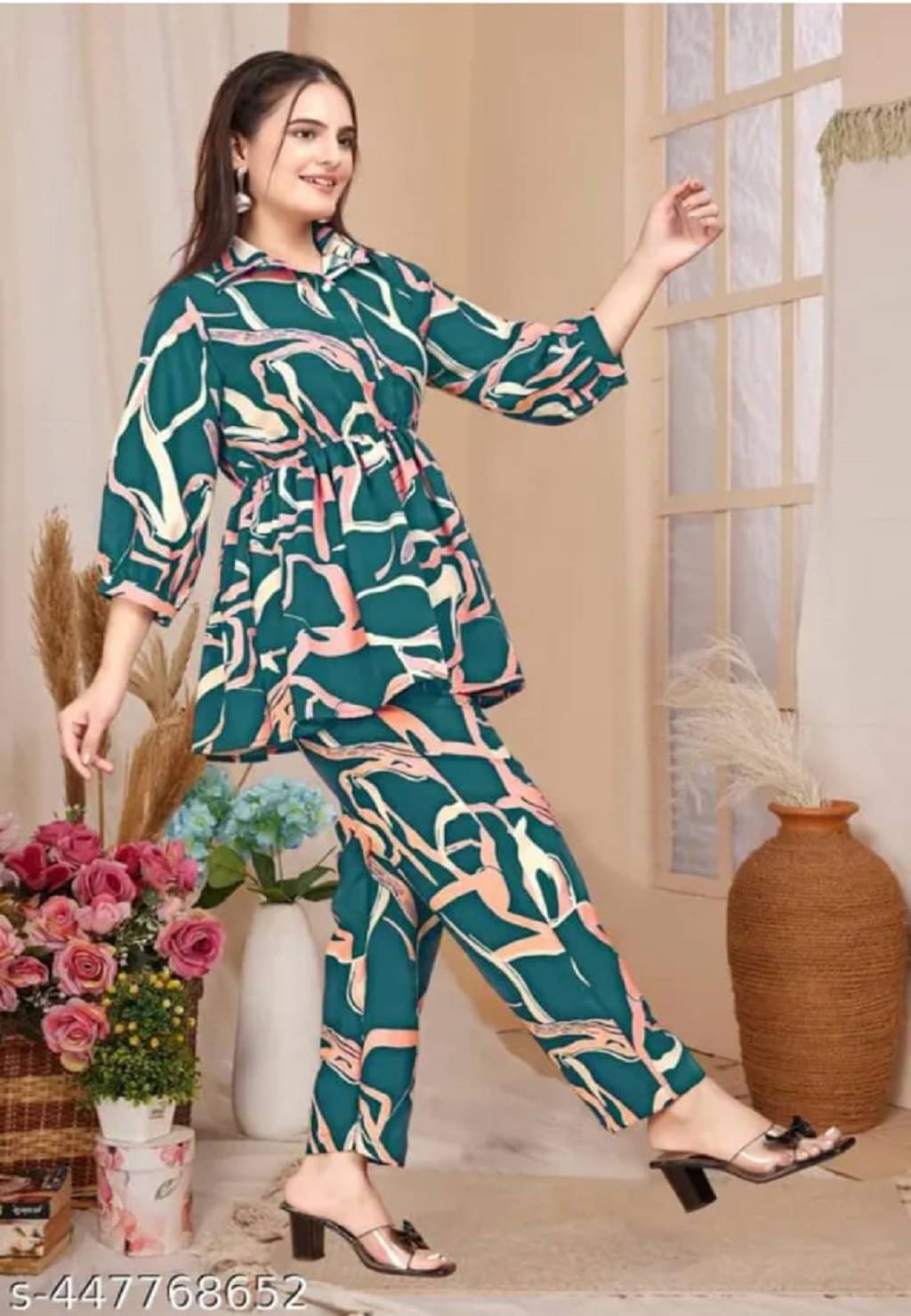     			shitdhey Women Printed Tunic With Trousers Co-Ord Set ( Green )