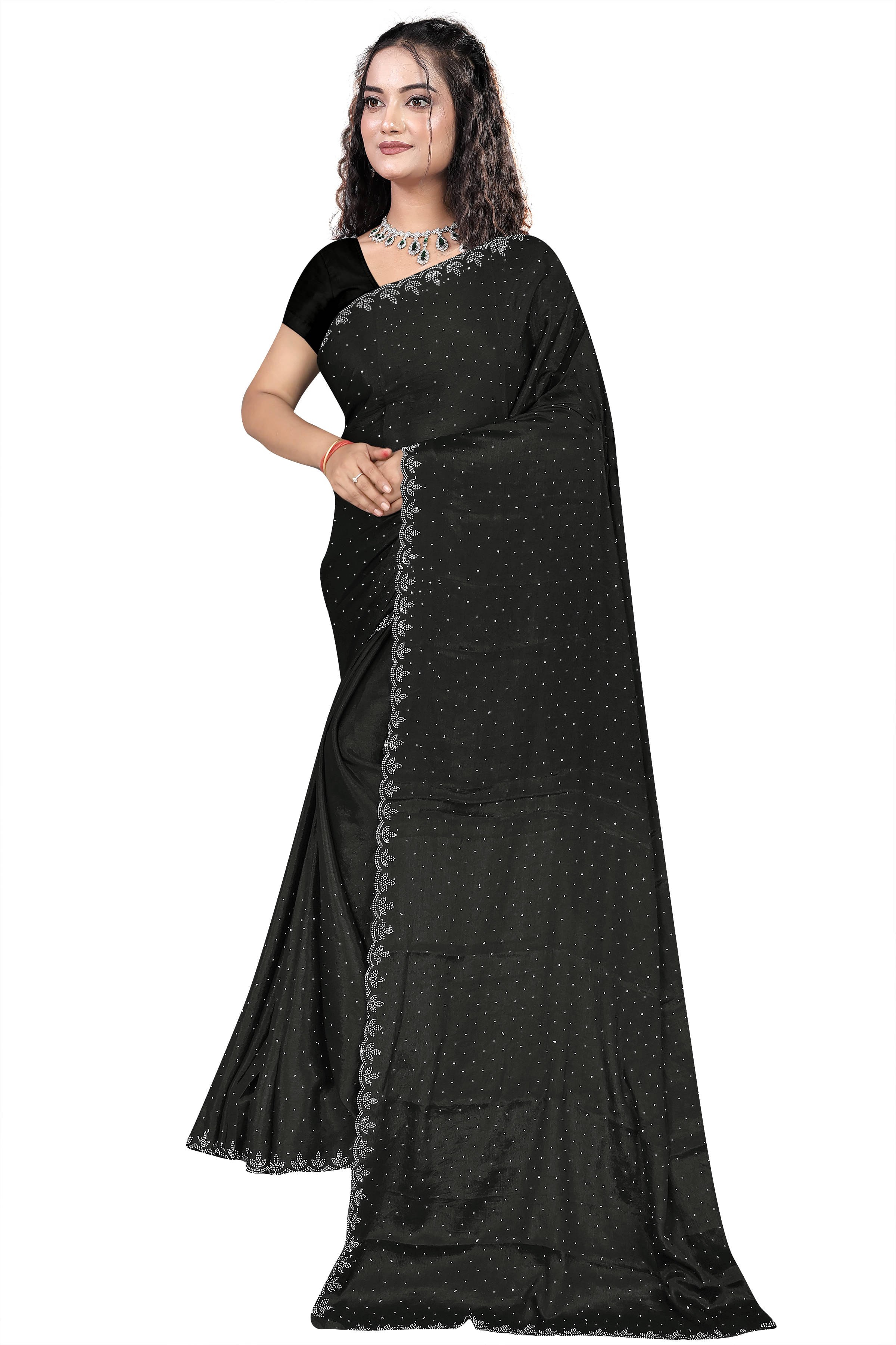    			Gullak Crepe Embellished Saree With Unstitched Blouse Piece ( Black )