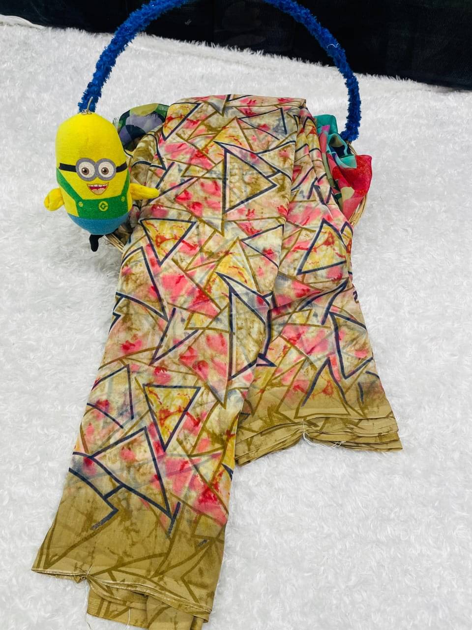 SHIRODHARI Georgette Printed Saree With Unstitched Blouse Piece ( Mustard ) SHIRODHARI Georgette Printed Saree With Unstitched Blouse Piece ( Mustard )