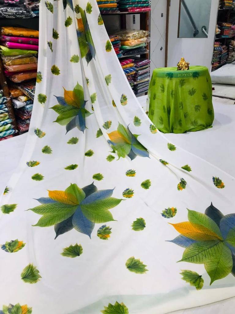     			SHIRODHARI Georgette Printed Saree With Unstitched Blouse Piece ( Green )