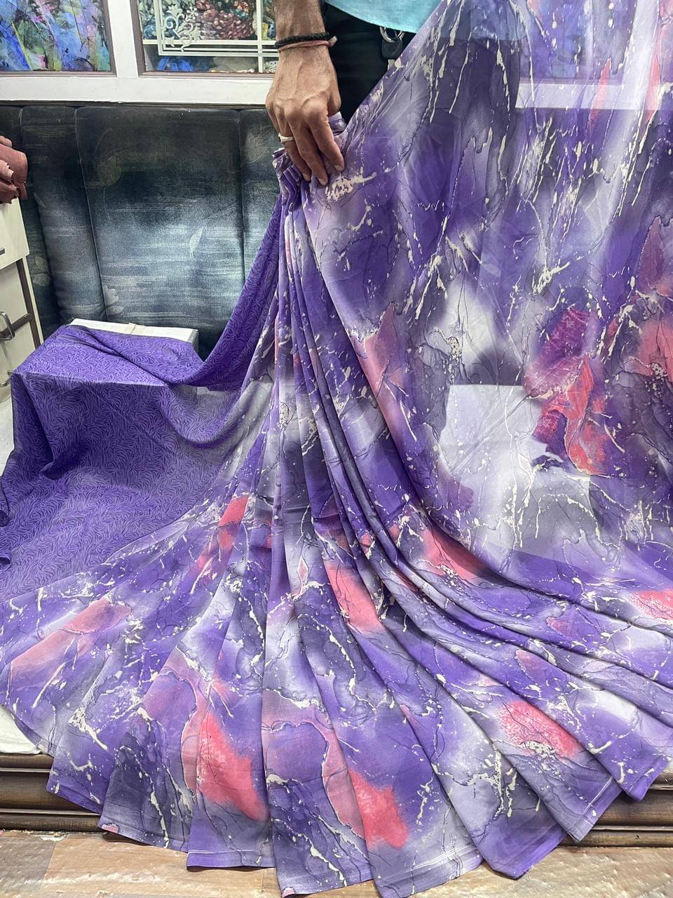     			SHIRODHARI Georgette Printed Saree With Unstitched Blouse Piece ( Purple )