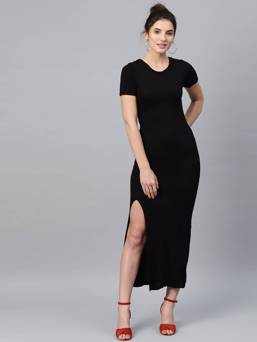 Sassafras Women Viscose Solid Maxi ( Black ) Sassafras Women Viscose Solid Maxi ( Black )