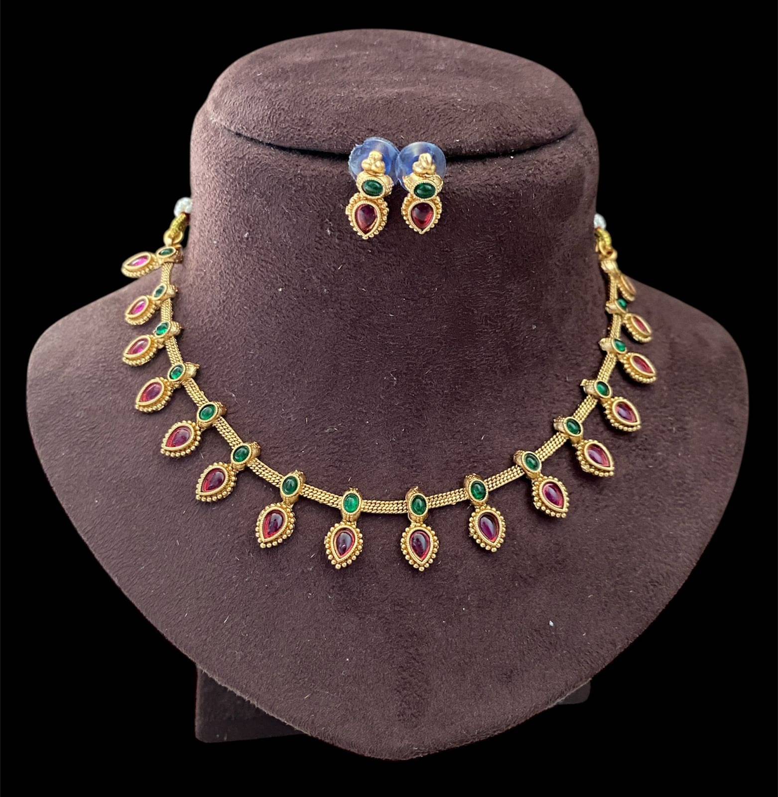     			Shilpa Creation Multicolor Copper Necklace Set ( Pack of 1 )