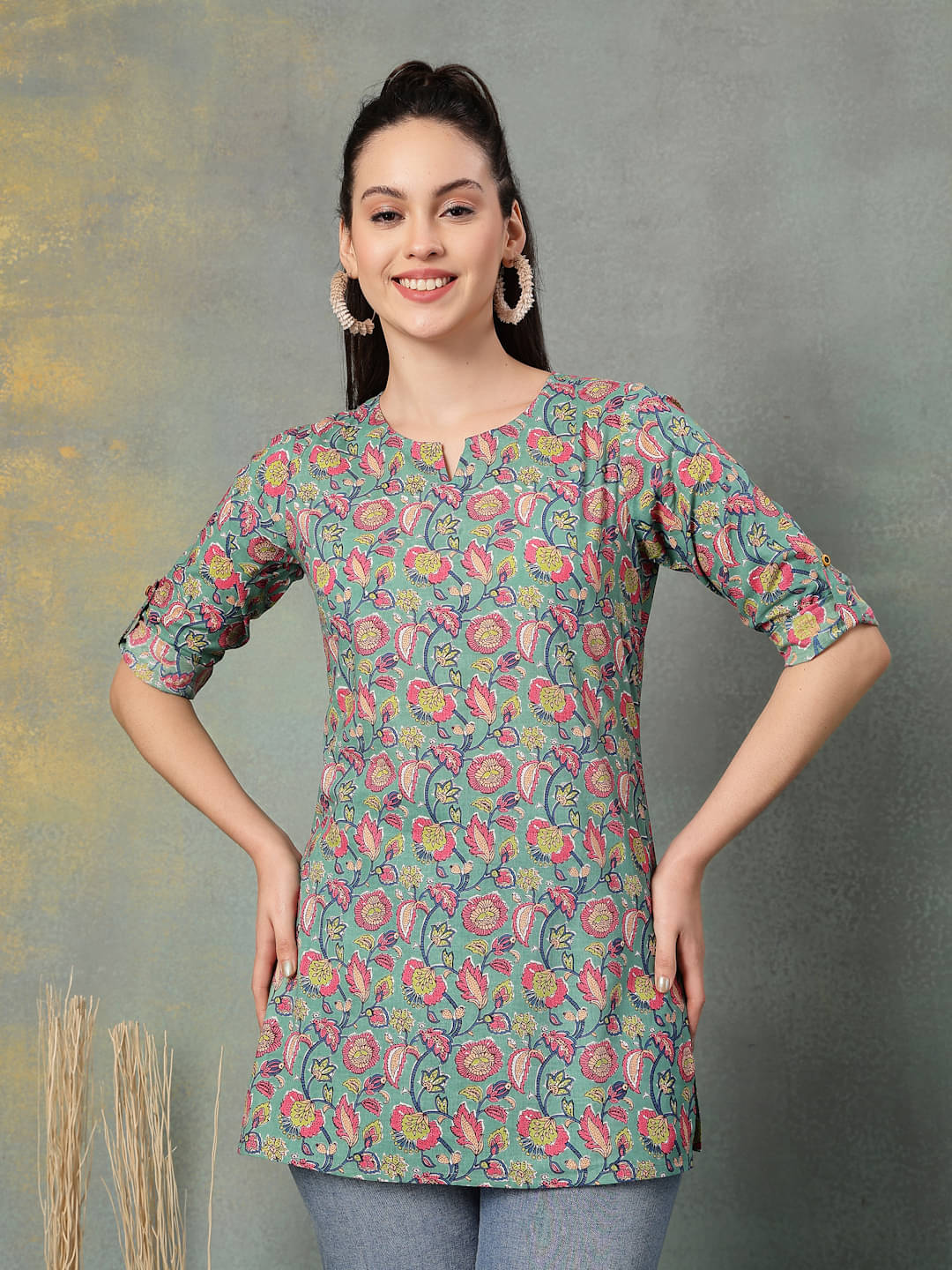     			GOD BLESS Women Cotton Printed Straight Kurti ( Multicoloured )