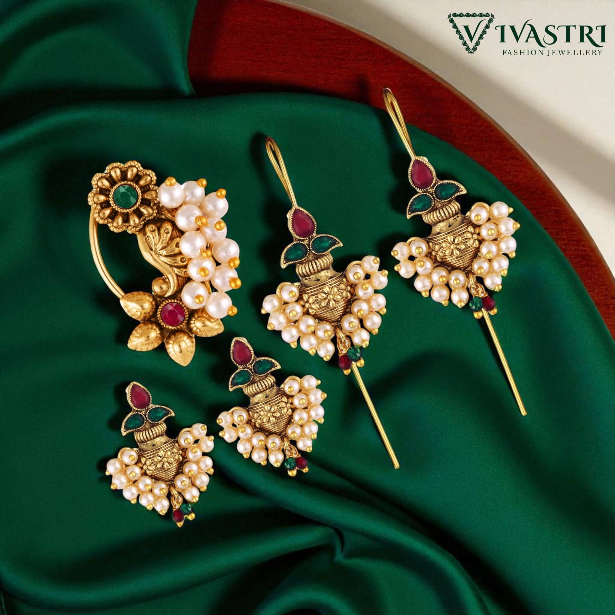    			VIVASTRI Golden Stud Earrings ( Pack of 1 )