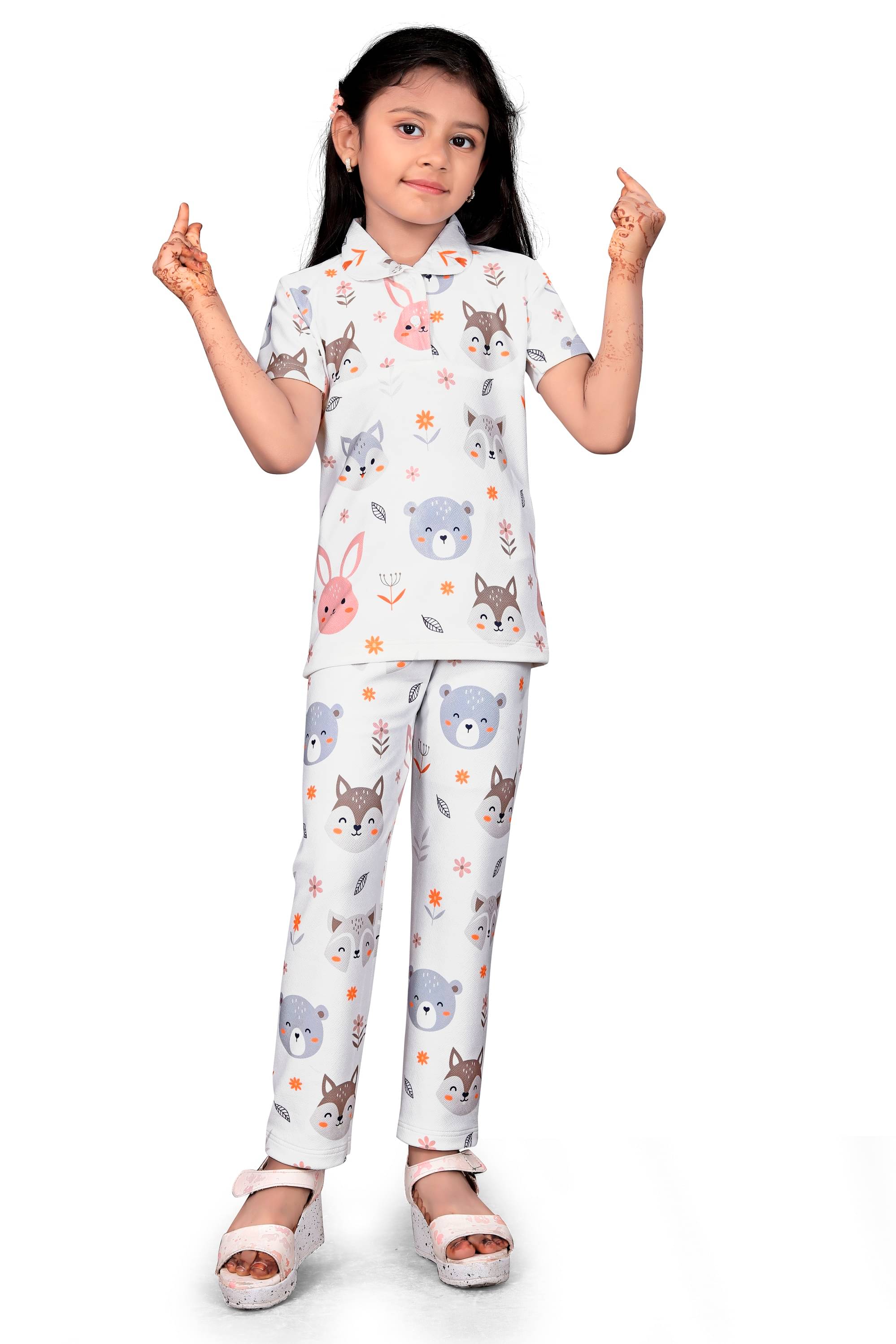     			bebiro Pack of 1 Girls Lycra Nightsuit Set ( Off White )