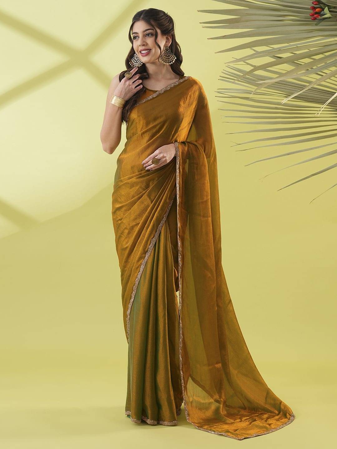     			JULEE Chiffon Solid Saree With Unstitched Blouse Piece ( Gold )