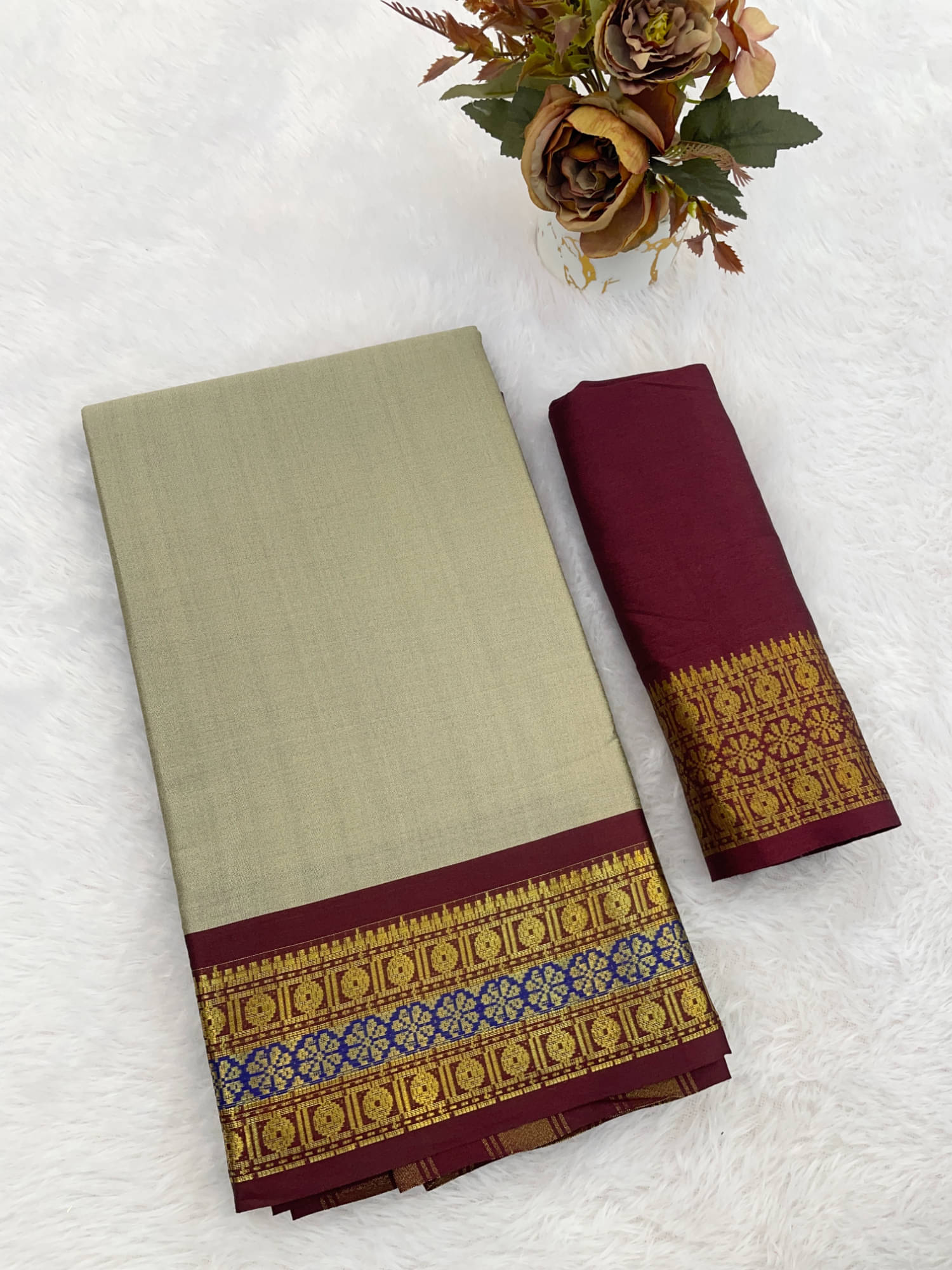     			JULEE Cotton Blend Woven Paithani Sarees With Unstitched Blouse Piece ( Beige )