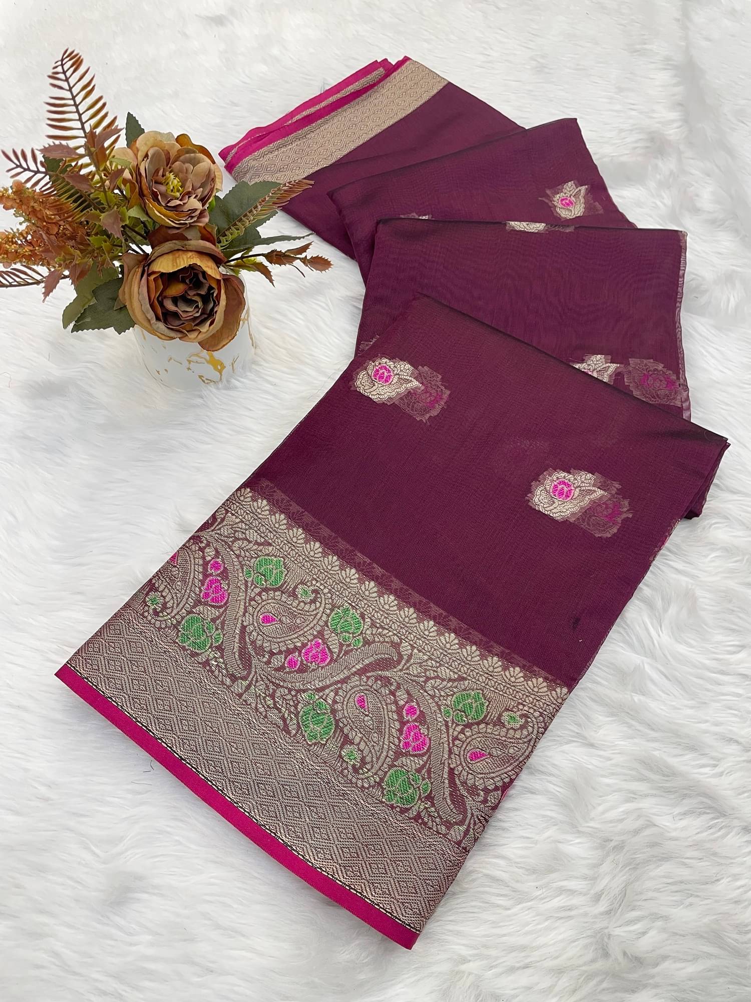 JULEE Organza Woven Paithani Sarees With Unstitched Blouse Piece ( Wine ) JULEE Organza Woven Paithani Sarees With Unstitched Blouse Piece ( Wine )