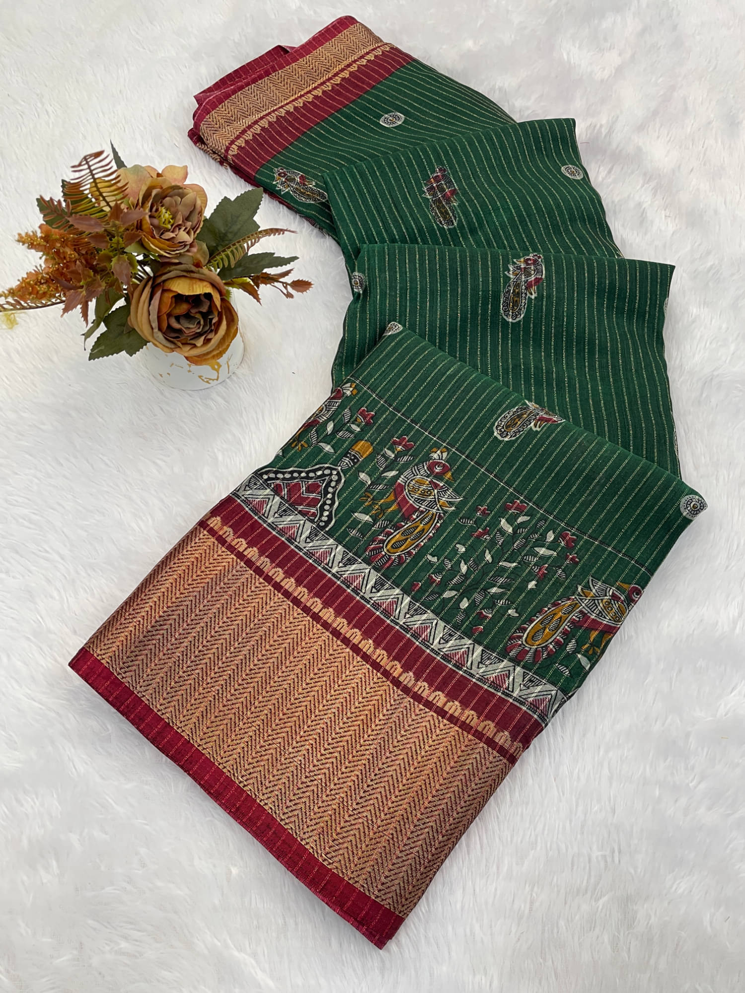     			JULEE Silk Blend Printed Paithani Sarees With Unstitched Blouse Piece ( Green )