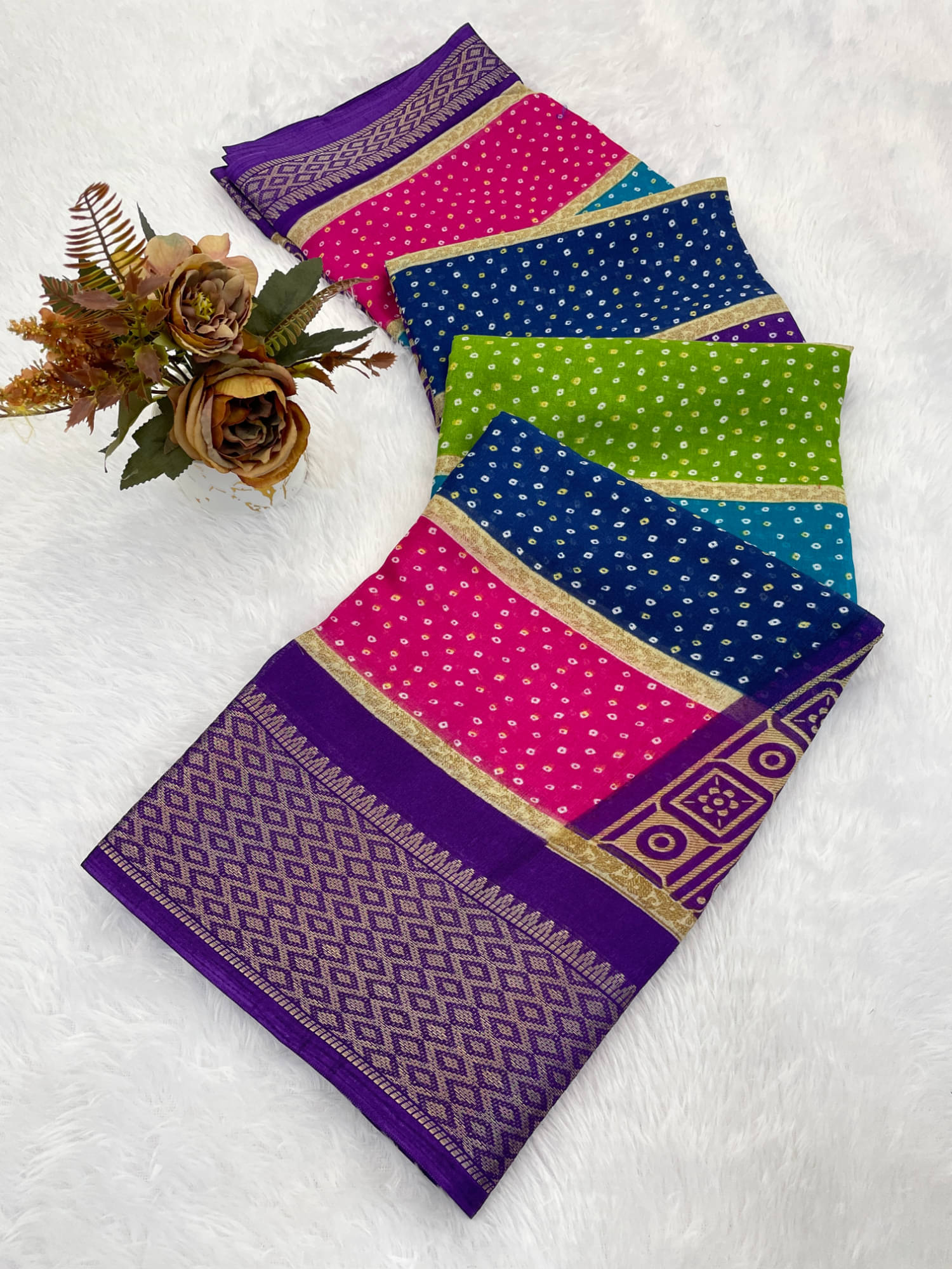     			JULEE Silk Blend Printed Paithani Sarees With Unstitched Blouse Piece ( Purple )