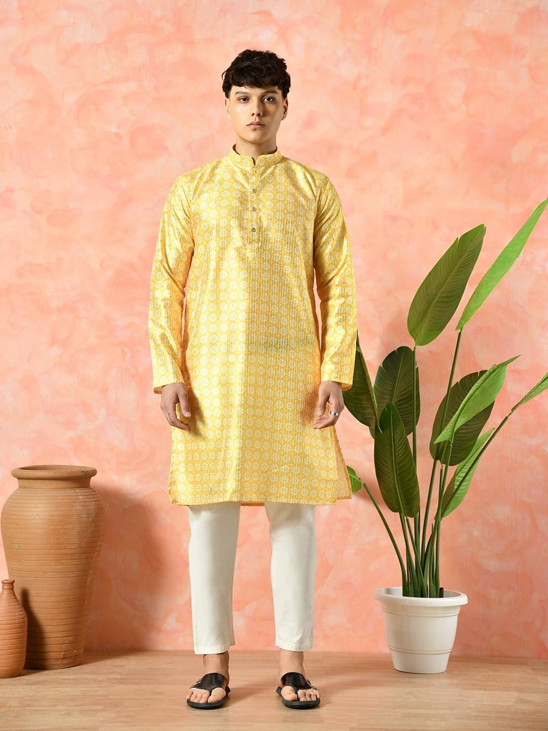     			7 GEN Yellow Cotton Regular Fit Men's Kurta Pyjama Set ( Pack of 1 )