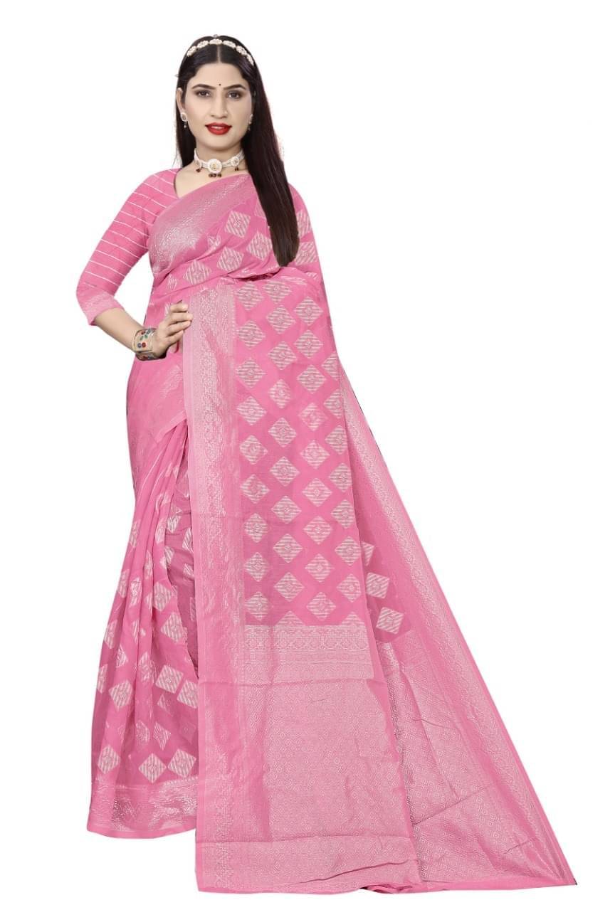 YUGAVEERAA Cotton Embellished Saree With Unstitched Blouse Piece ( Pink ) YUGAVEERAA Cotton Embellished Saree With Unstitched Blouse Piece ( Pink )