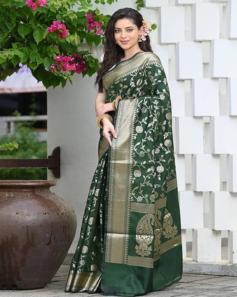YUGAVEERAA Silk Embellished Saree With Unstitched Blouse Piece ( Lime Green ) YUGAVEERAA Silk Embellished Saree With Unstitched Blouse Piece ( Lime Green )