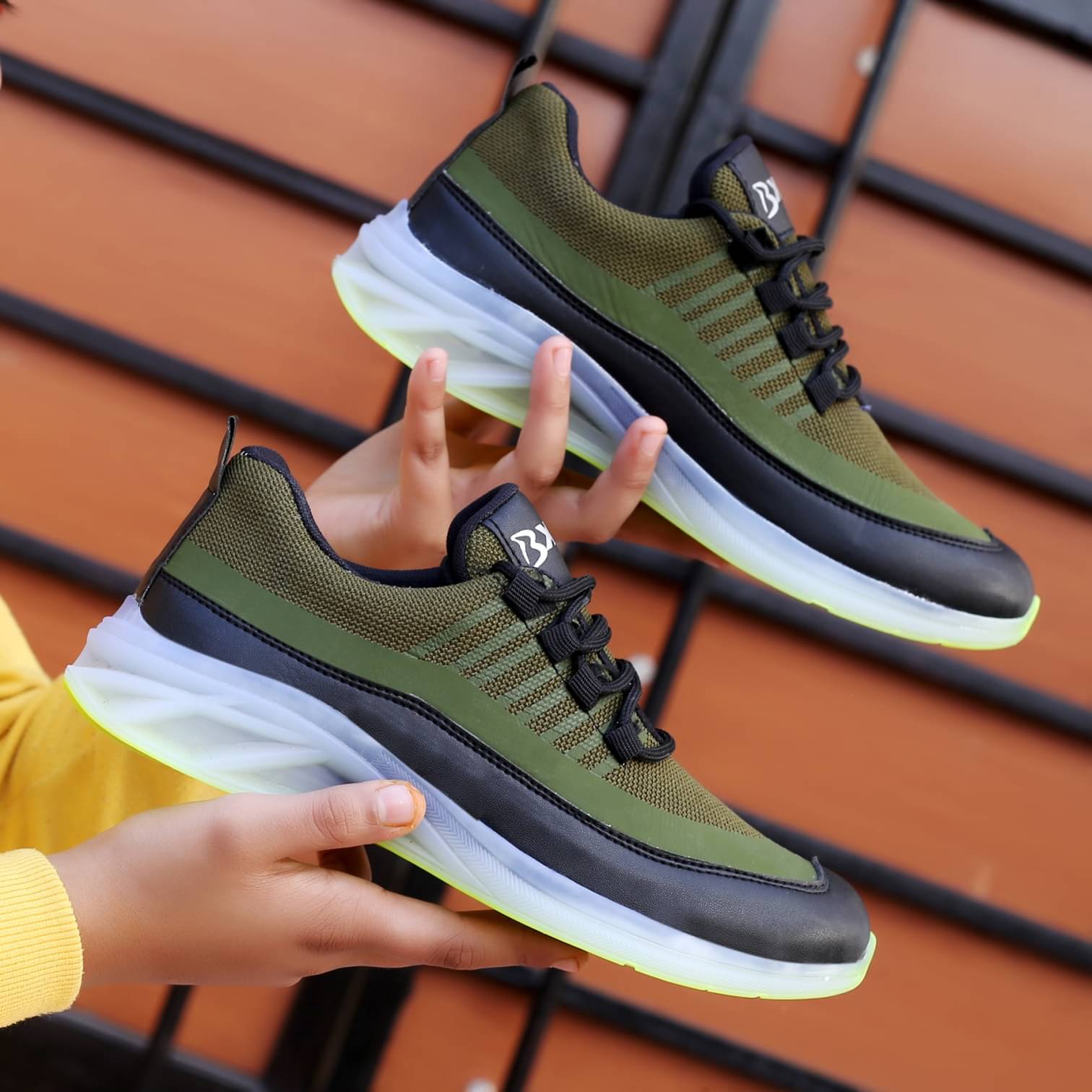     			BXXY Casual Sneaker Lace Green Men's Sports Running Shoes