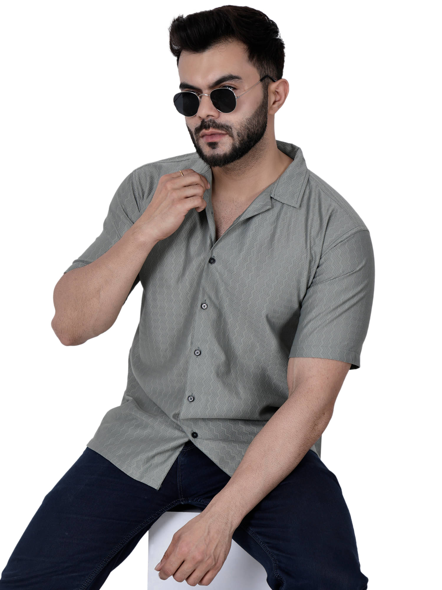     			Comey 100% Cotton Oversized Fit Self Design Half Sleeves Men's Casual Shirt - Green ( Pack of 1 )