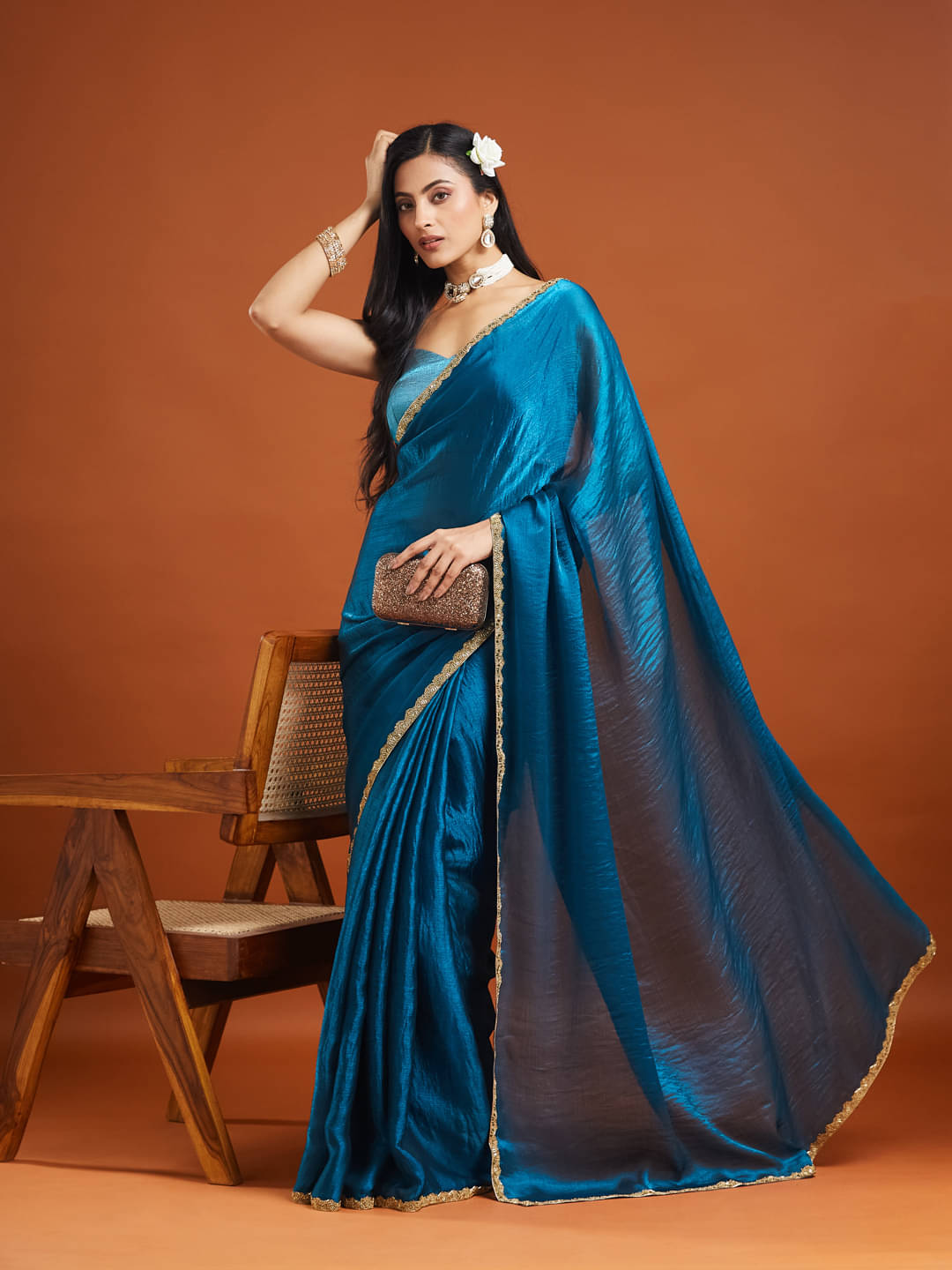     			Indy Bliss Chiffon Solid Saree With Unstitched Blouse Piece ( Rama )
