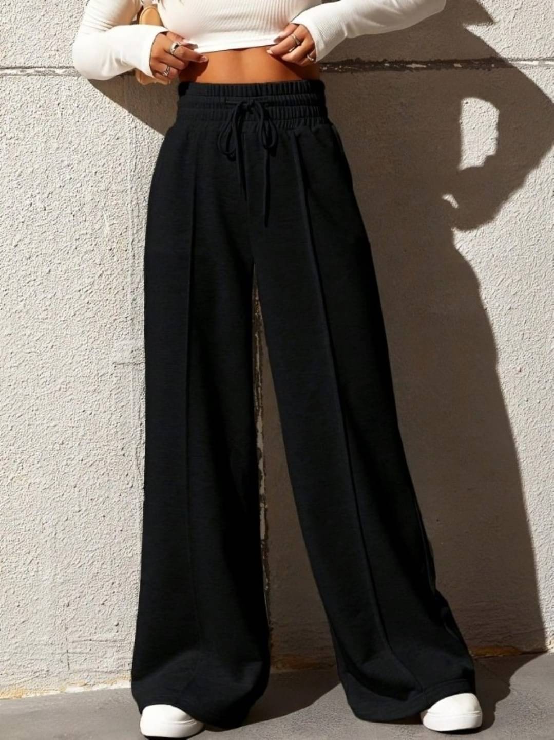     			MAYKR Pack of 1 Lycra Straight Women's Casual Pants ( Black )