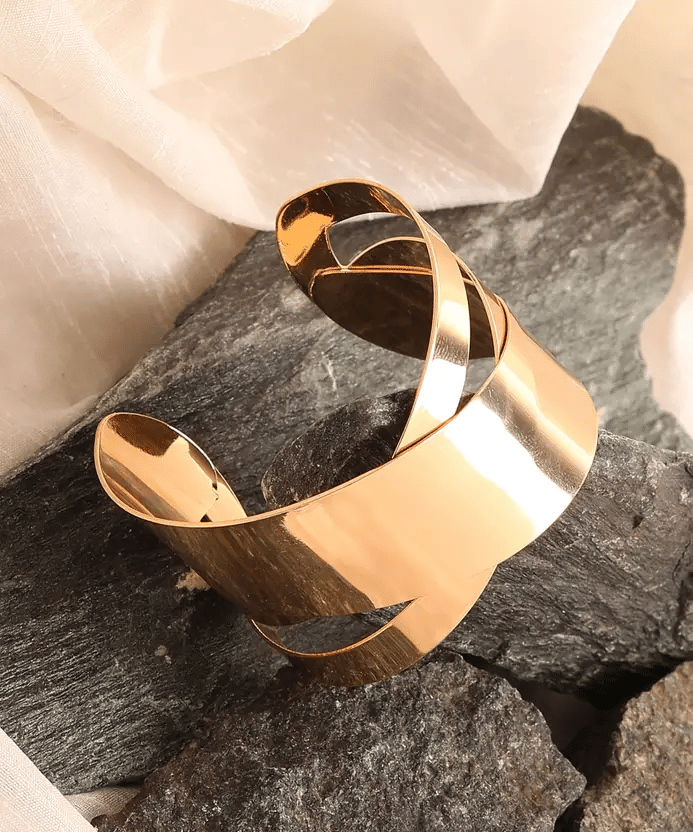 PUJVI Gold Bracelet ( Pack of 1 ) - Bangles & Bracelets | Buy online on ZillyBuy