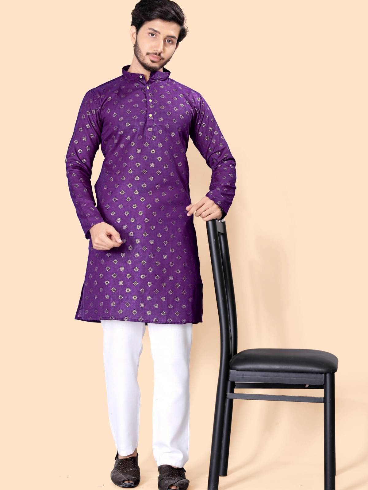     			Reiter Purple Cotton Blend Regular Fit Men's Kurta Pyjama Set ( Pack of 1 )