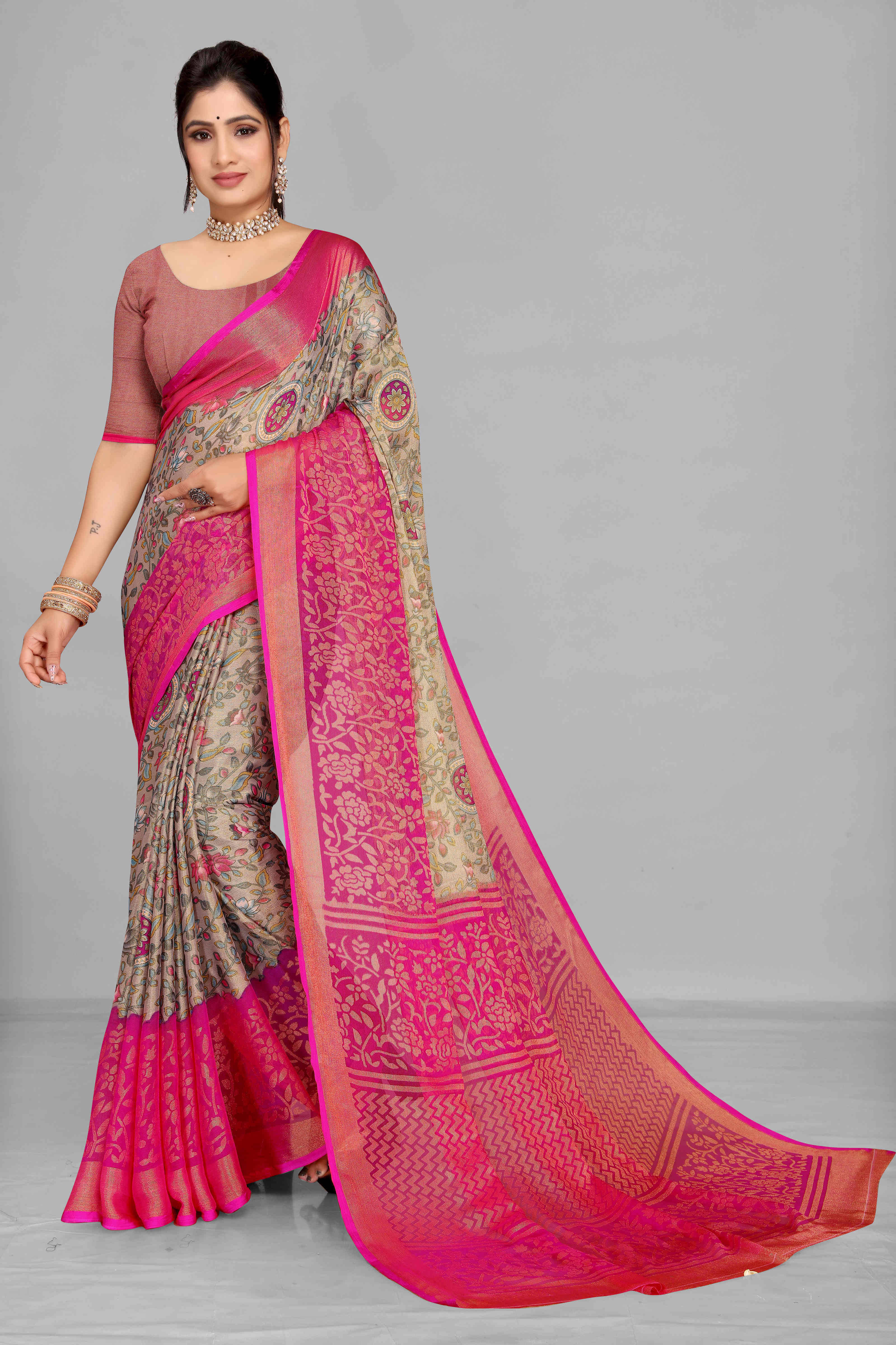     			SAREEVE Brasso Printed Saree With Unstitched Blouse Piece ( Grey )