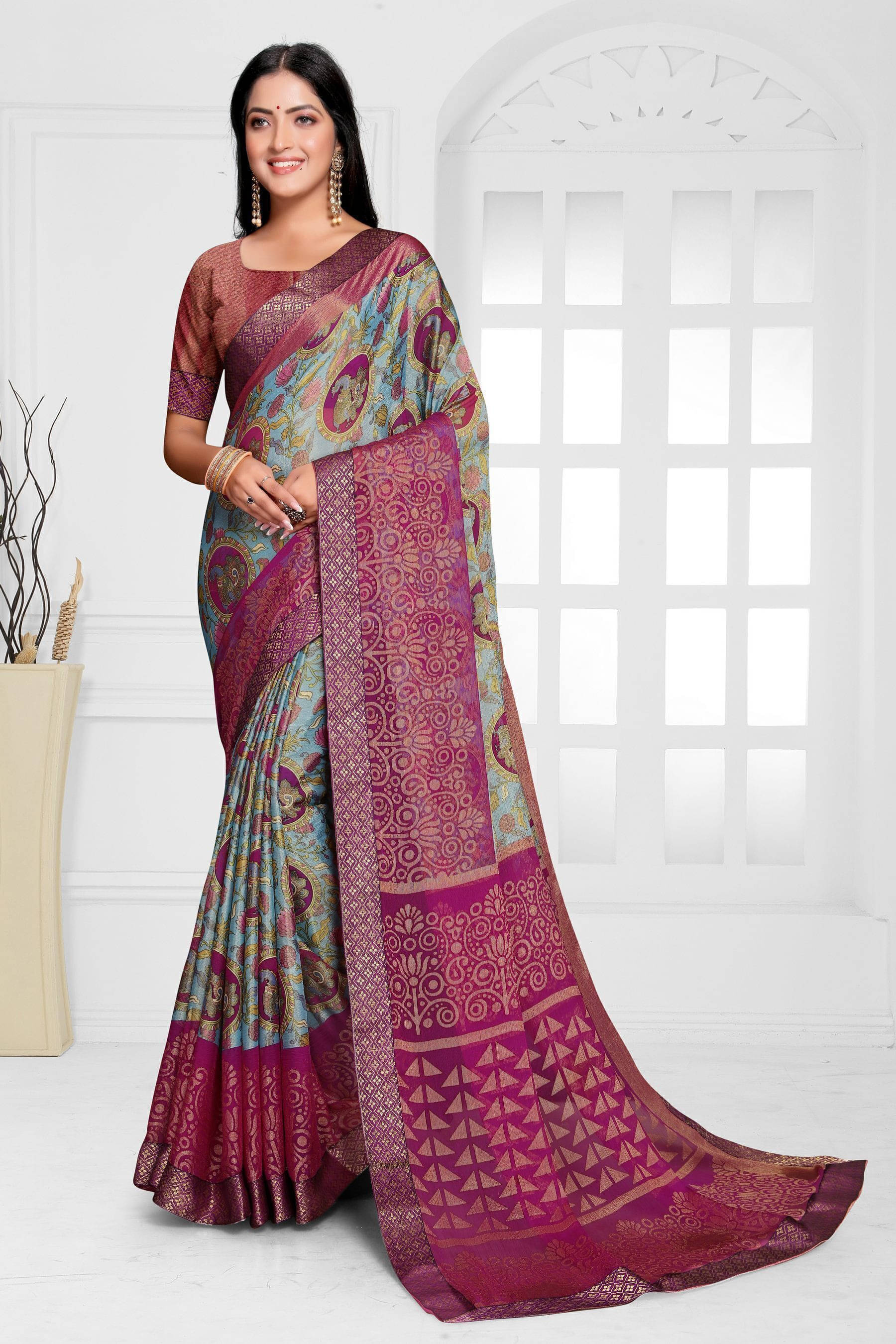     			SAREEVE Brasso Printed Saree With Unstitched Blouse Piece ( Purple )