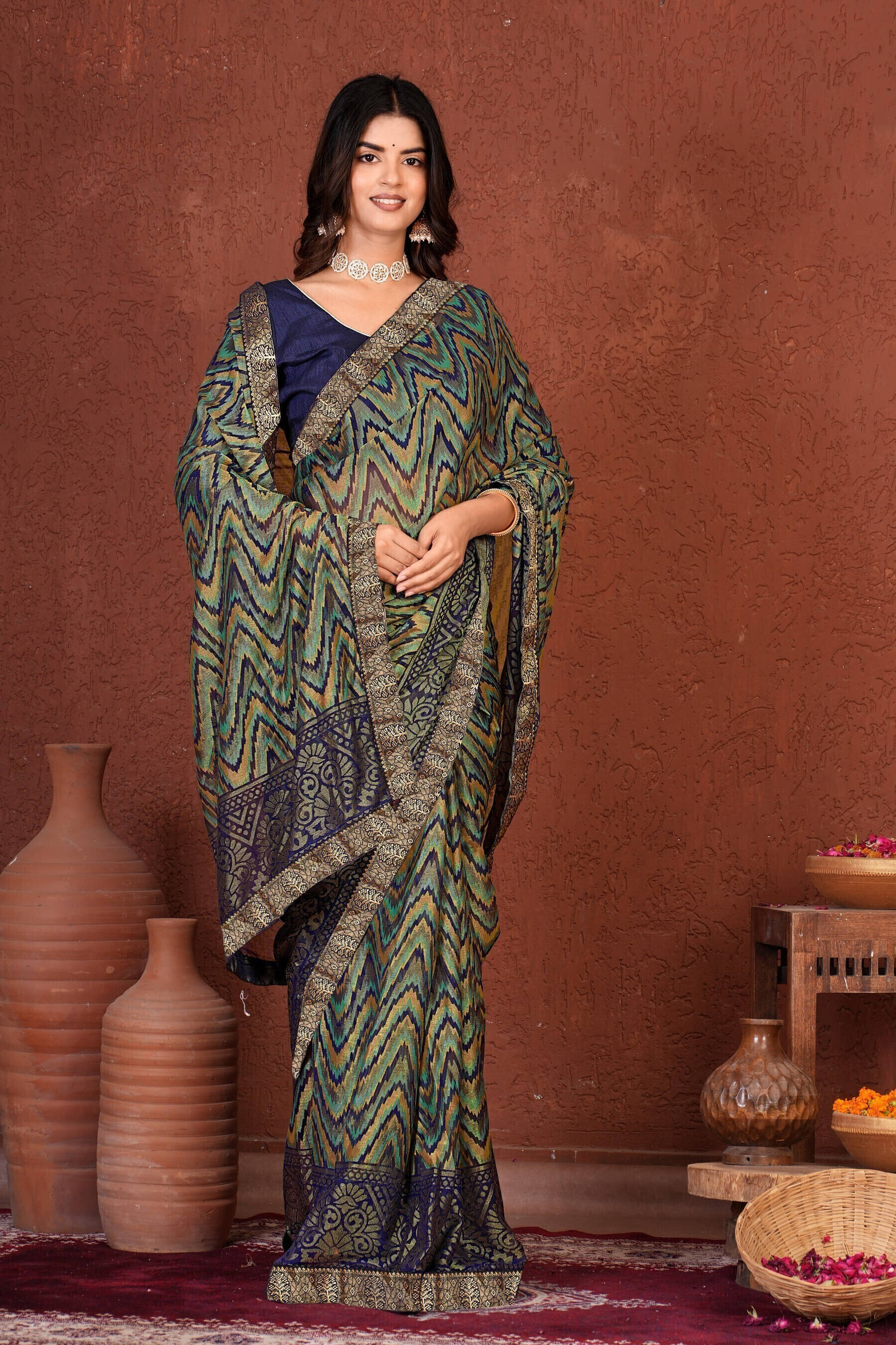 SAREEVE Brasso Printed Saree With Unstitched Blouse Piece ( Green ) SAREEVE Brasso Printed Saree With Unstitched Blouse Piece ( Green )