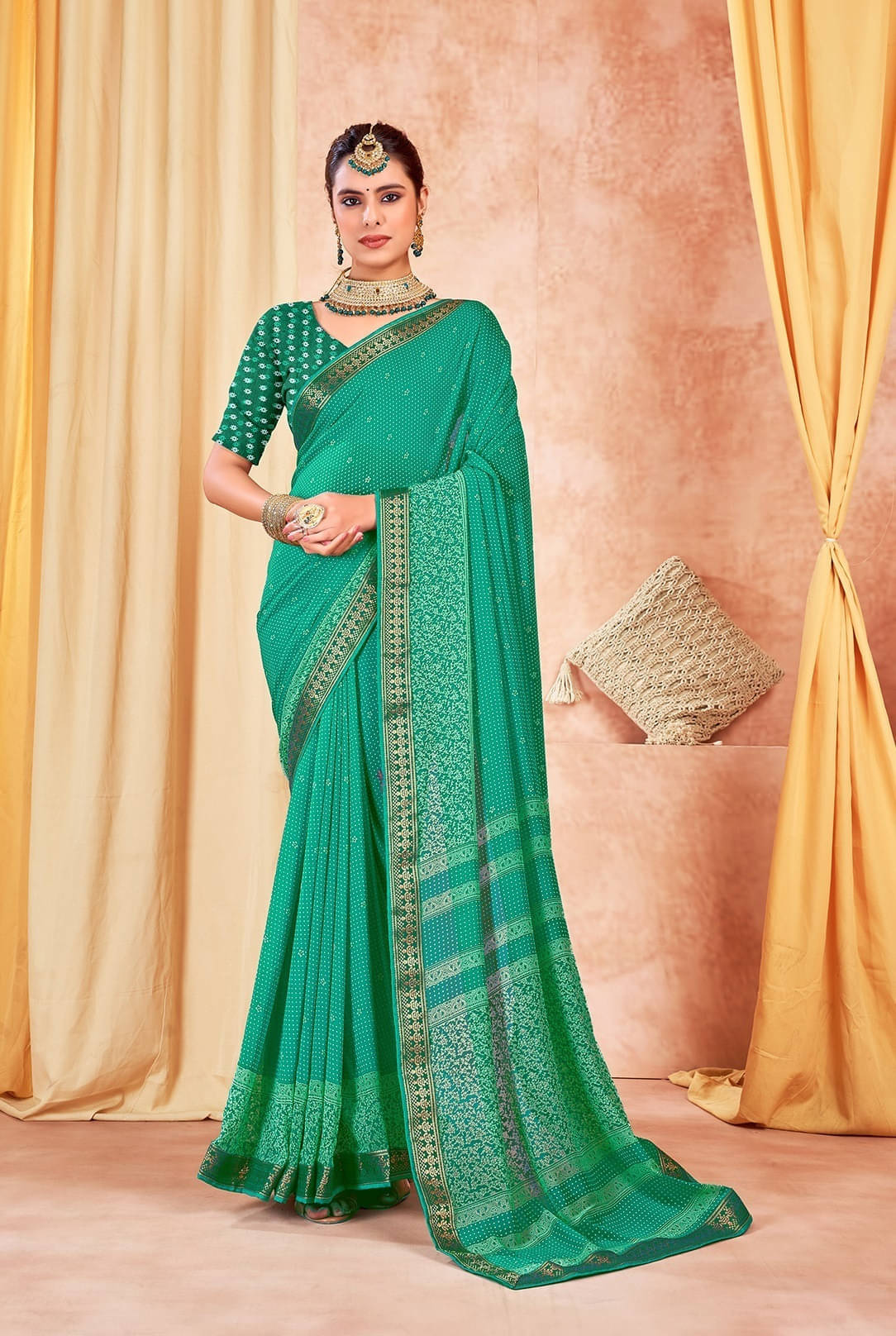     			SAREEVE Brasso Printed Saree With Unstitched Blouse Piece ( Light Green )