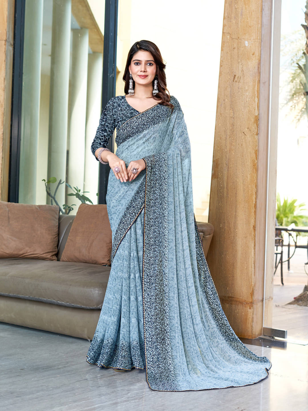     			SAREEVE Chiffon Embroidered Saree With Unstitched Blouse Piece ( Light Blue )