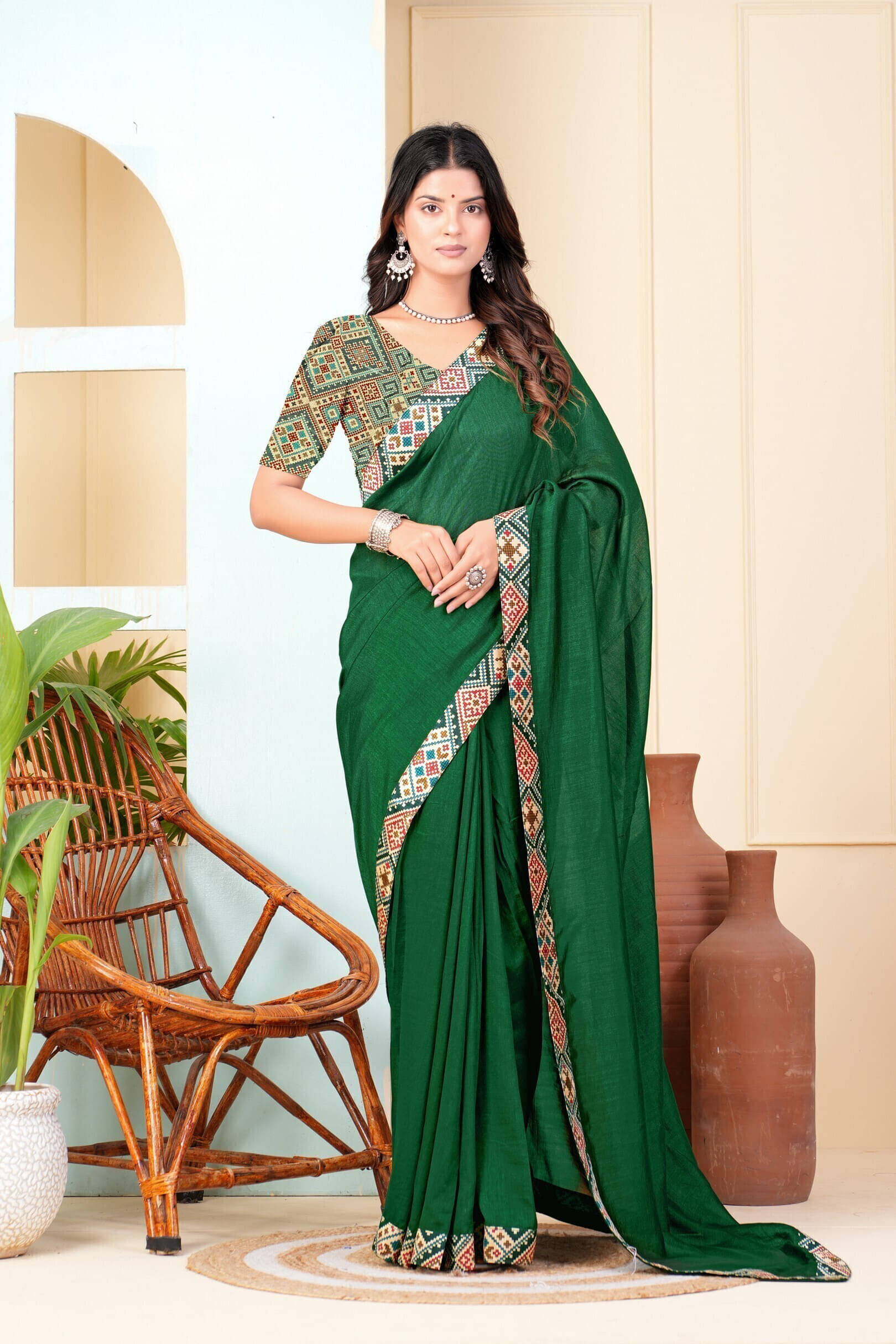 SAREEVE Chiffon Printed Saree With Unstitched Blouse Piece ( Green ) SAREEVE Chiffon Printed Saree With Unstitched Blouse Piece ( Green )