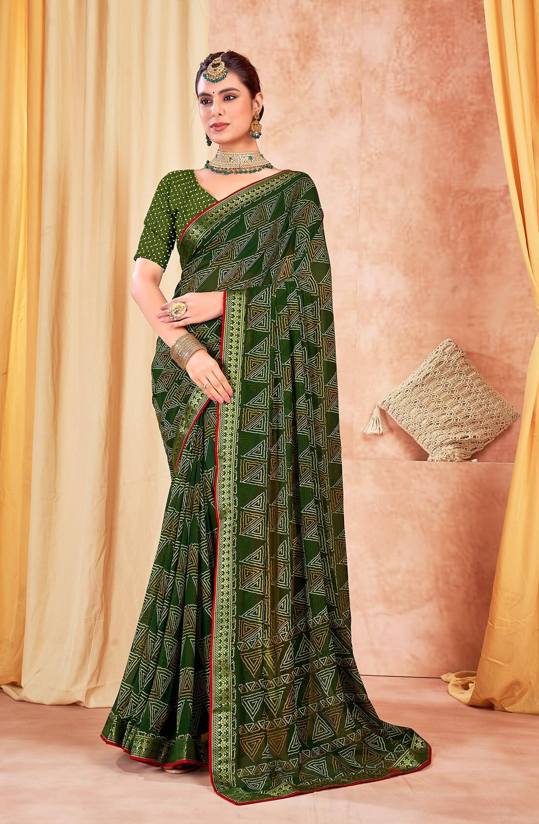 SAREEVE Chiffon Printed Saree With Unstitched Blouse Piece ( Green ) SAREEVE Chiffon Printed Saree With Unstitched Blouse Piece ( Green )