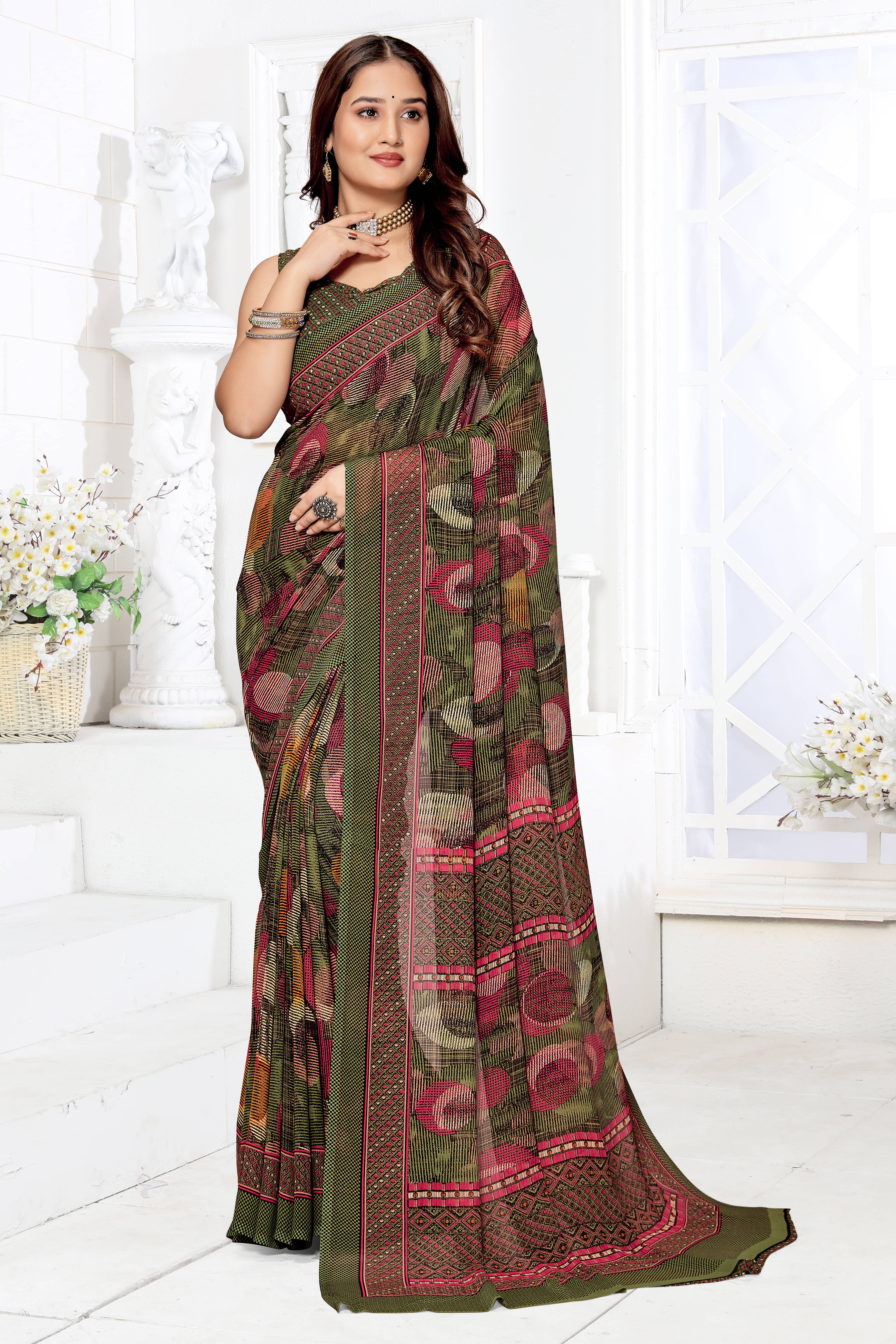     			SAREEVE Chiffon Printed Saree With Unstitched Blouse Piece ( Green )