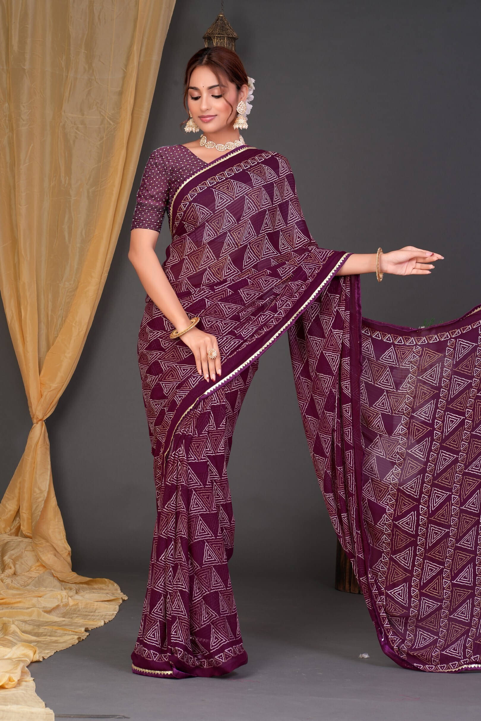 SAREEVE Chiffon Printed Saree With Unstitched Blouse Piece ( Purple ) SAREEVE Chiffon Printed Saree With Unstitched Blouse Piece ( Purple )