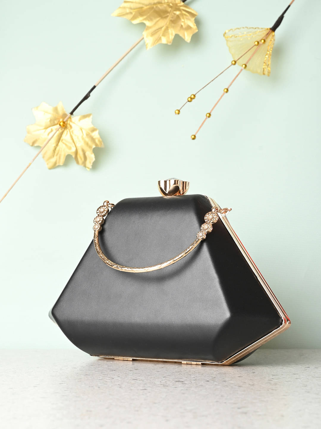     			Tooba Handicraft Black Fabric Box Clutch