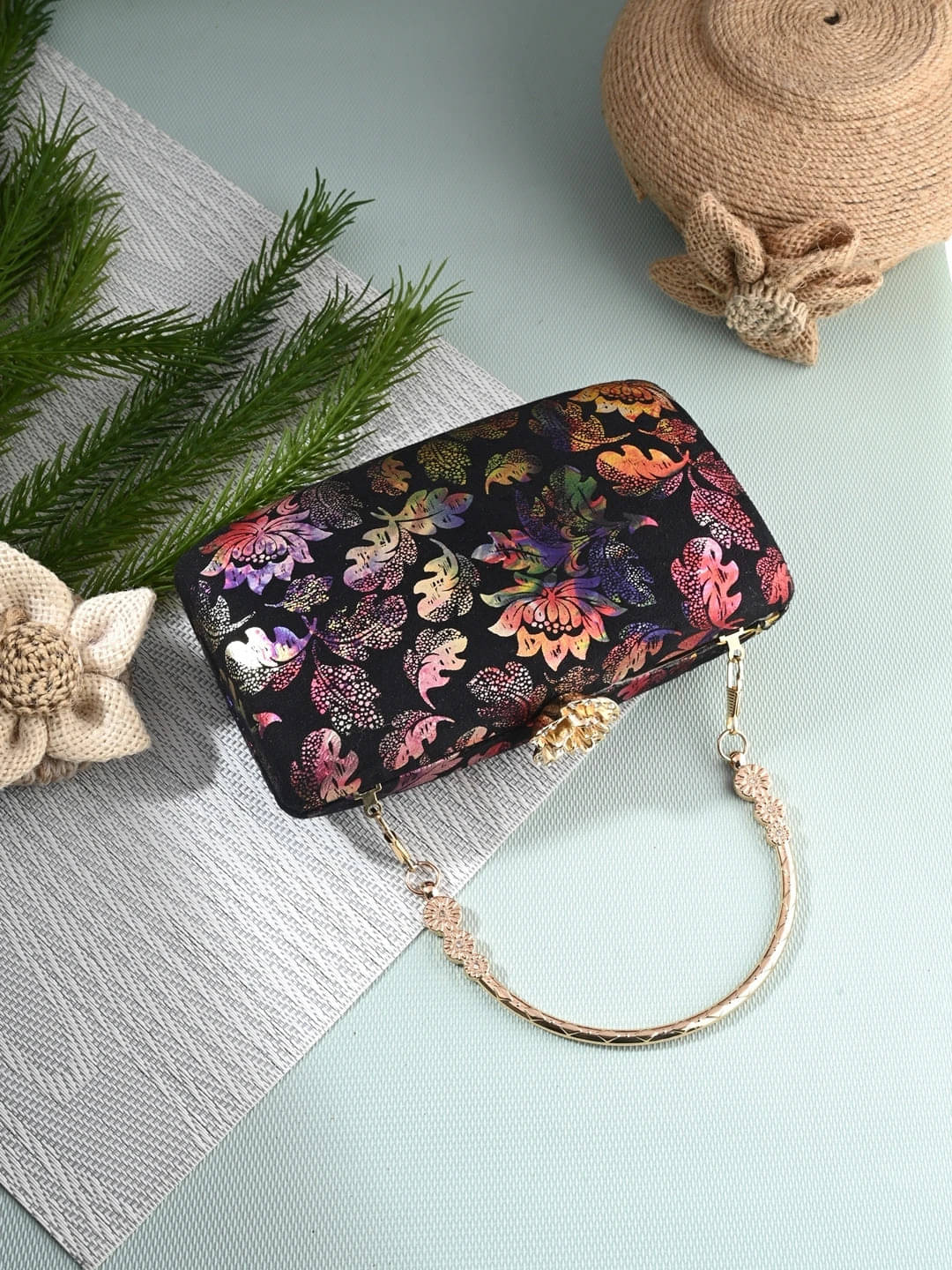     			Tooba Handicraft Black Fabric Box Clutch