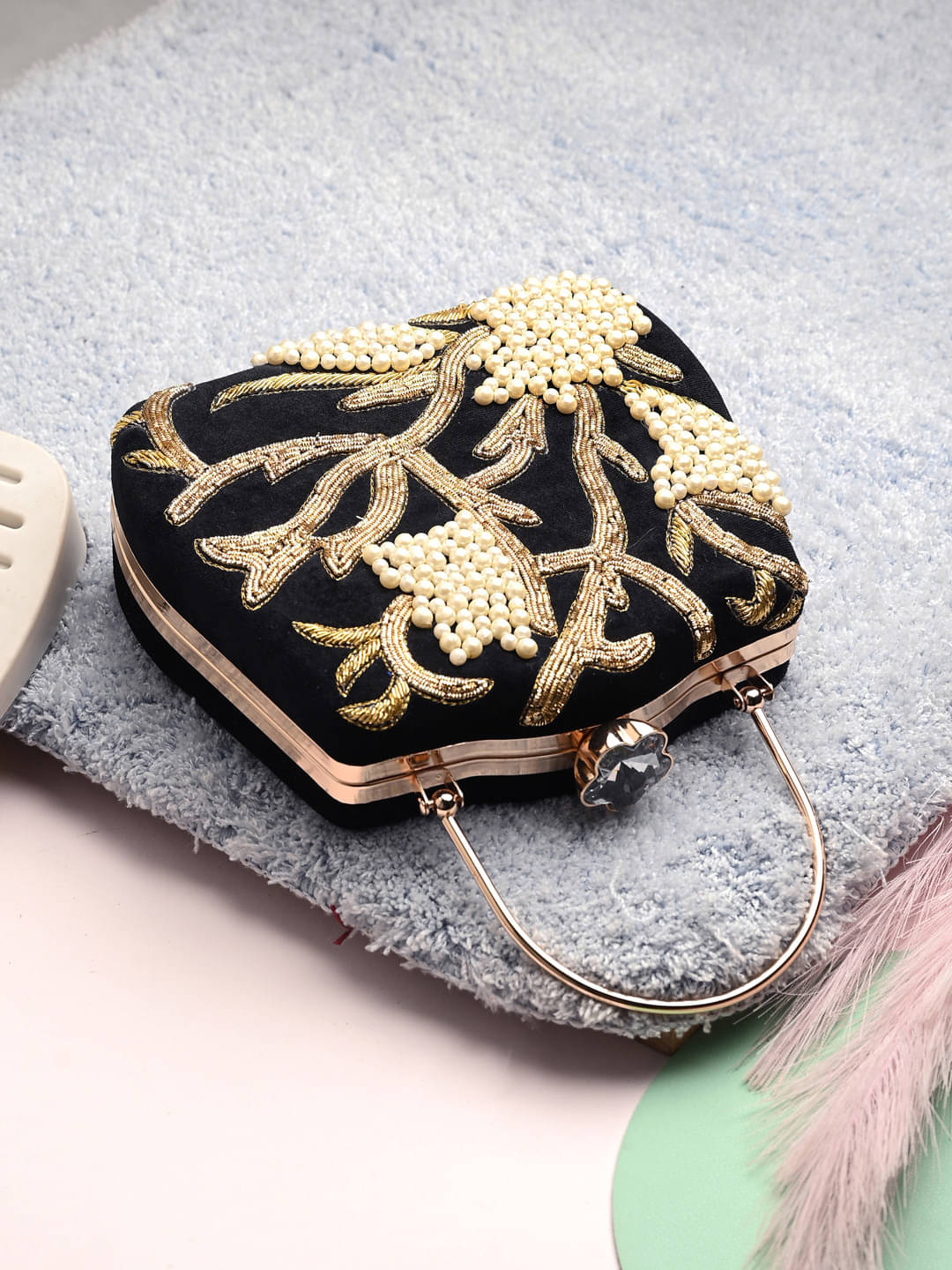     			Tooba Handicraft Black Fabric Box Clutch