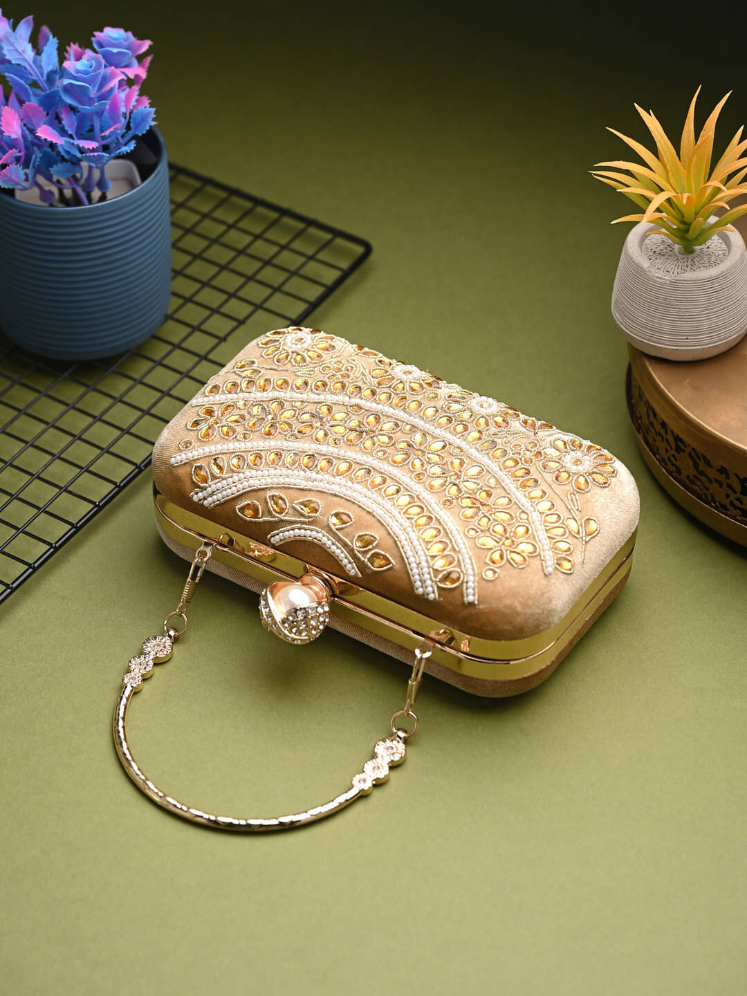     			Tooba Handicraft Gold Fabric Box Clutch