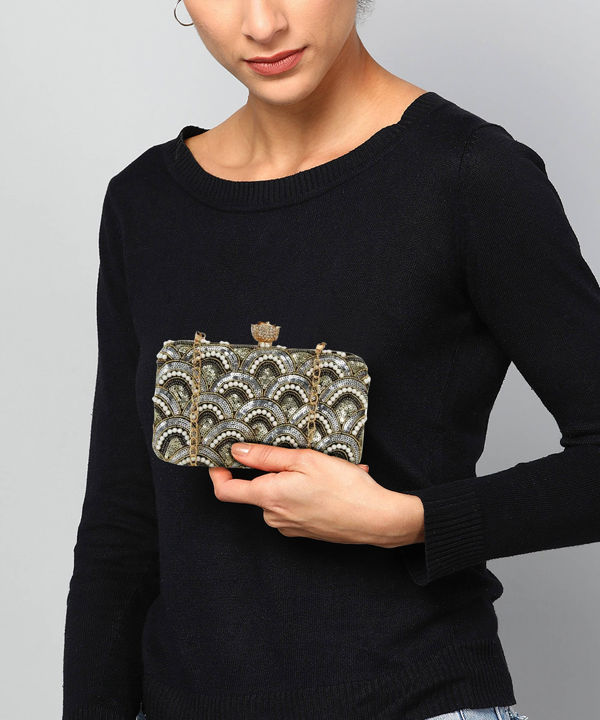     			Tooba Handicraft Multicolor Fabric Box Clutch